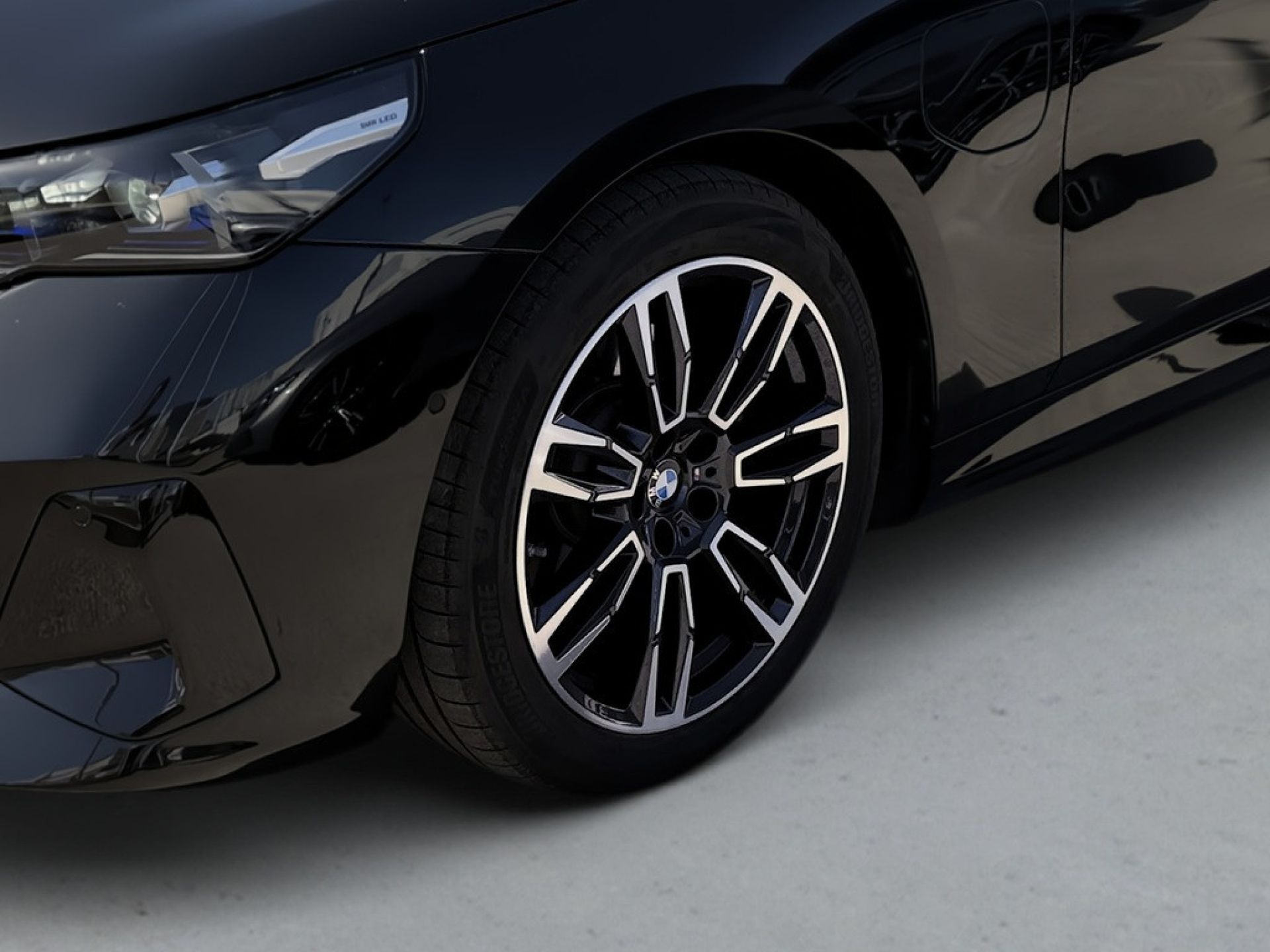 BMW Serie 5 530e — photo 3