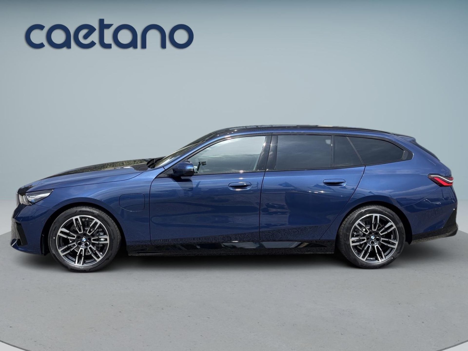 BMW Serie 5 530e — photo 2