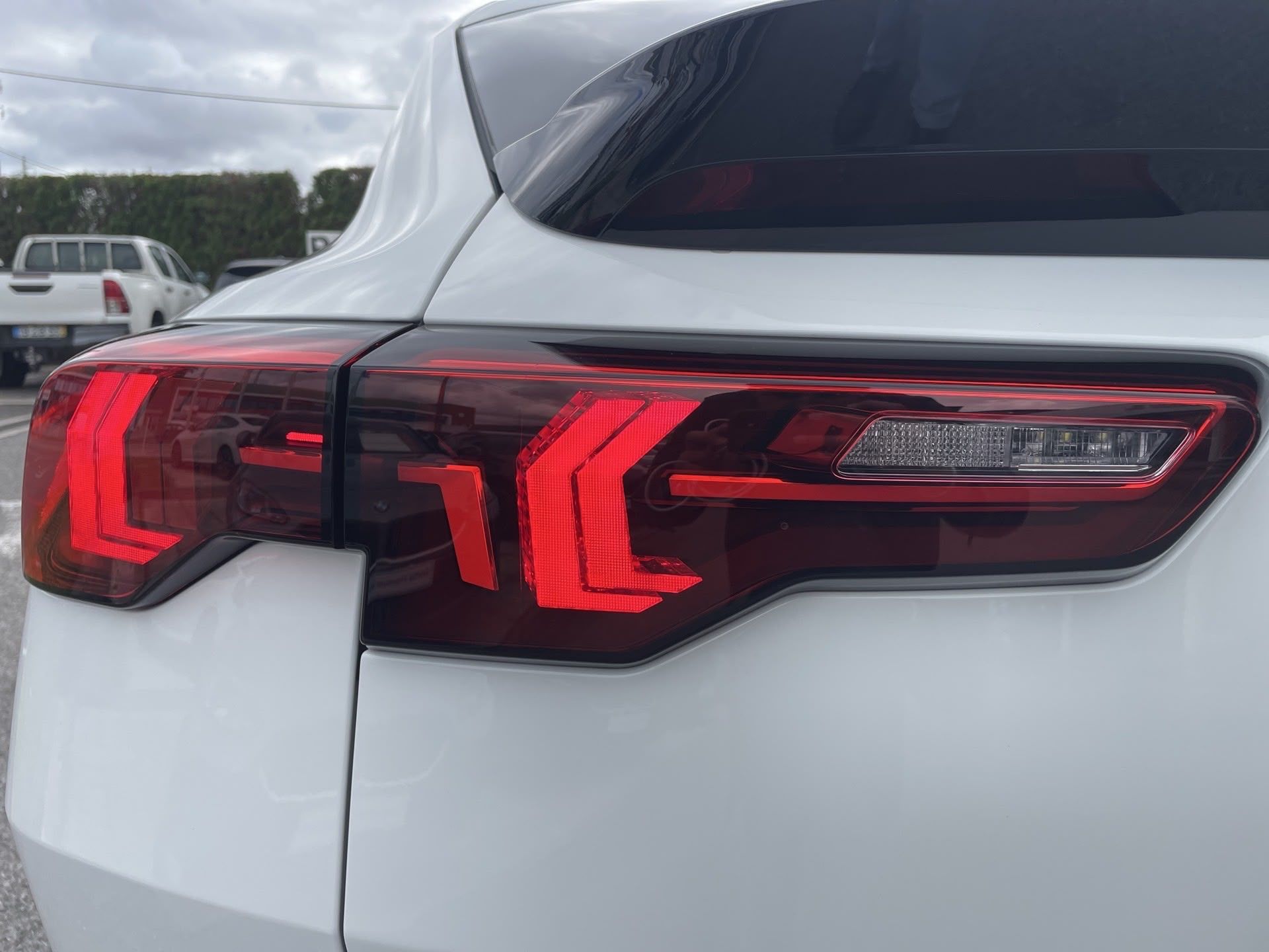 BMW X2 M35i — photo 2