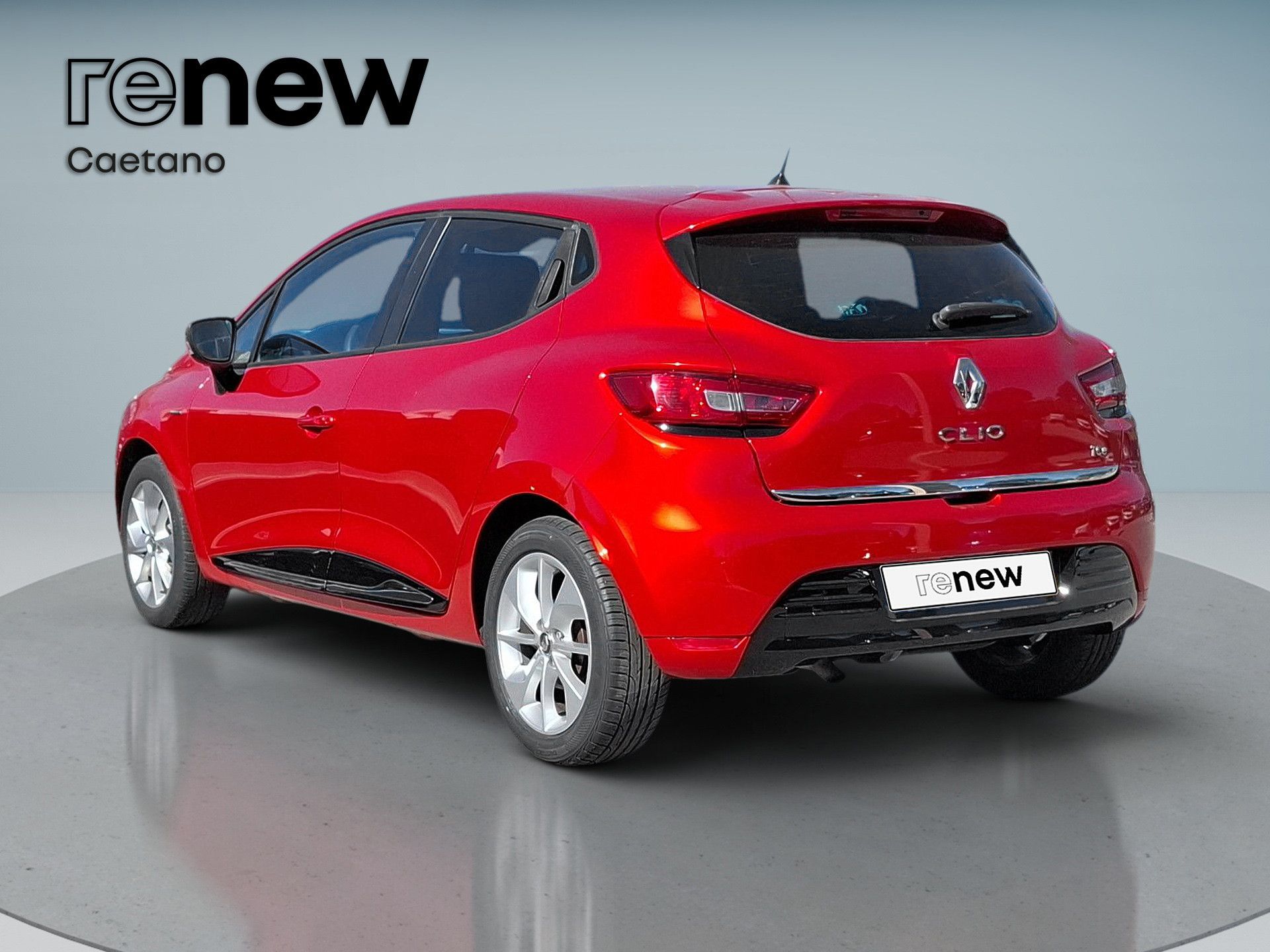 Renault Clio 0.9 Energy TCe 90 Limited Edition — photo 4