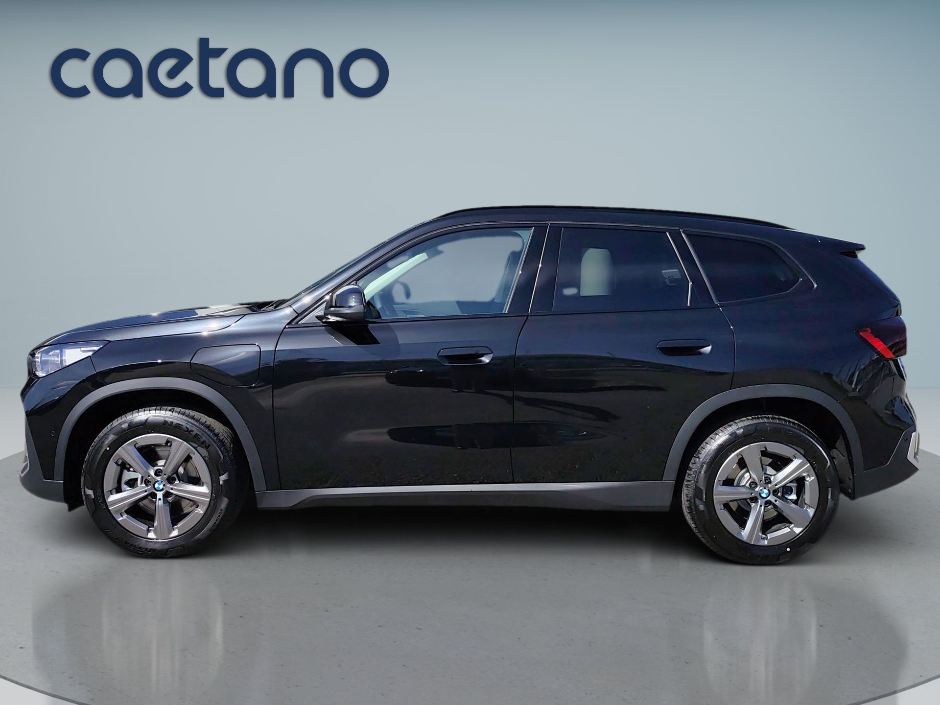 BMW X1 xDrive25e — photo 4