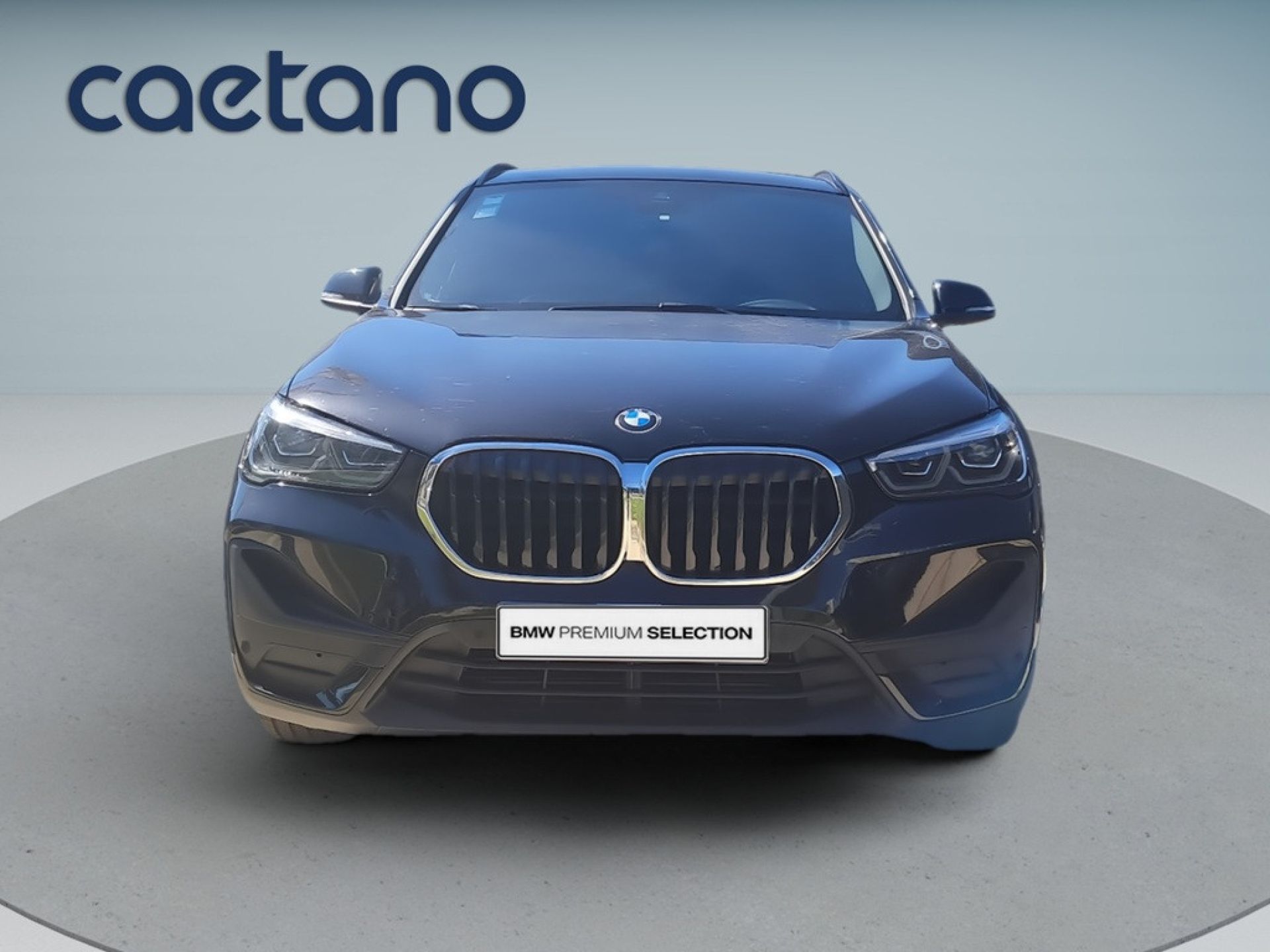 BMW X1 xDrive25e — photo 2