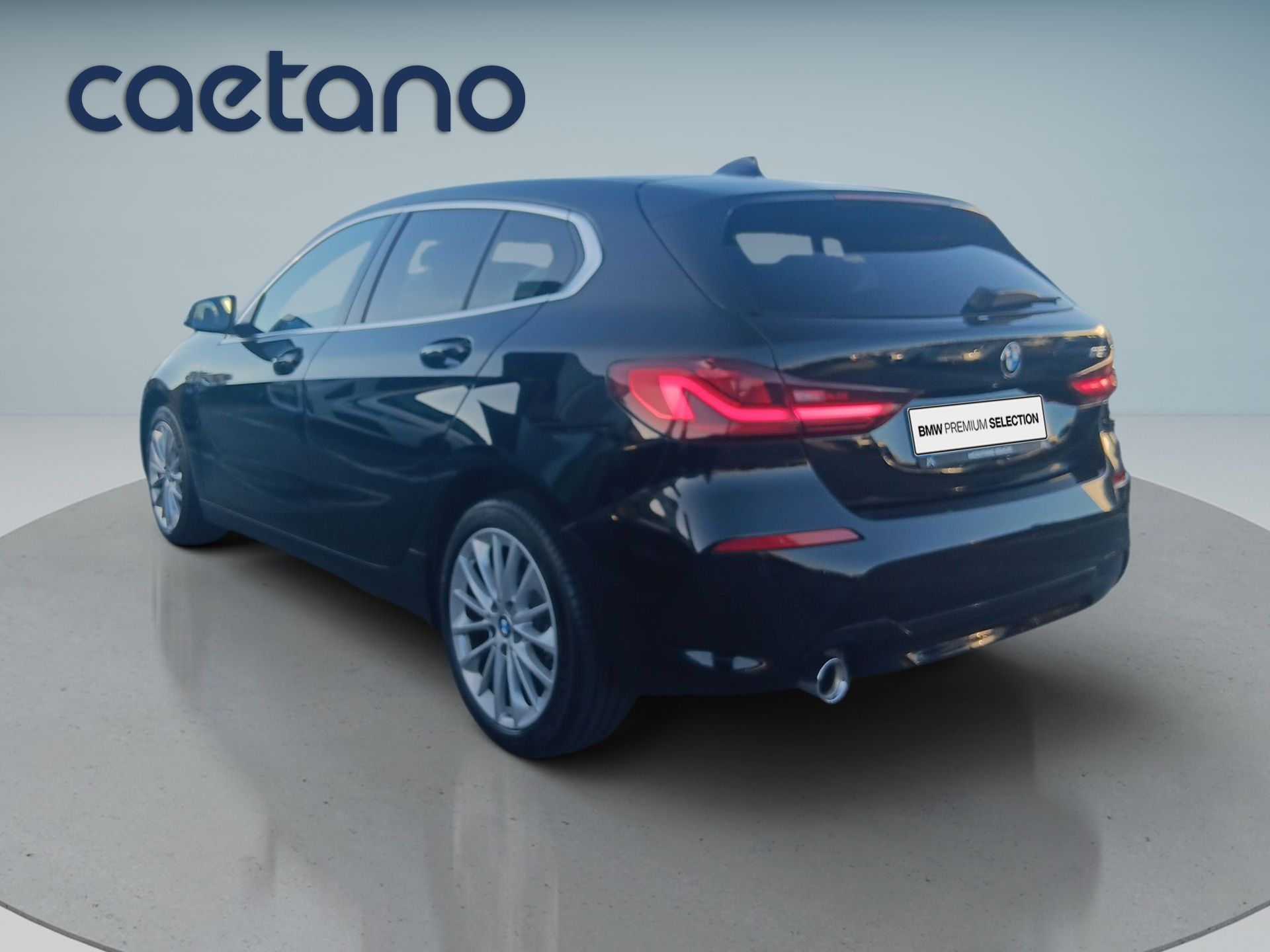 BMW Serie 1 118i Auto — photo 2