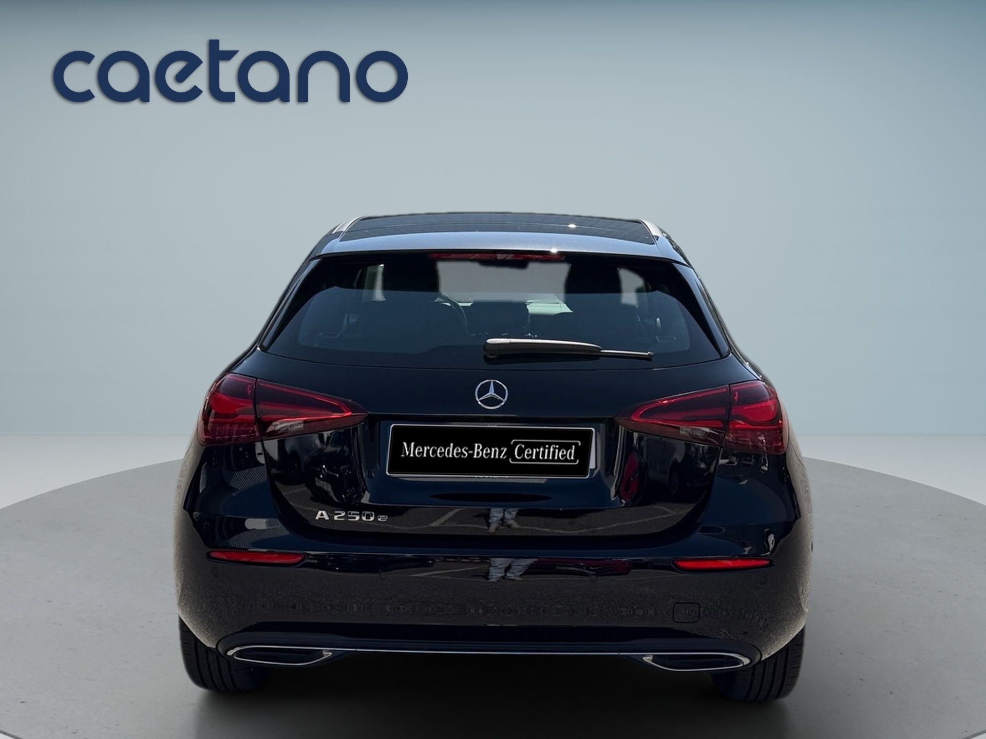 Mercedes-Benz Classe A 250 e com tecnologia EQ Auto — photo 3