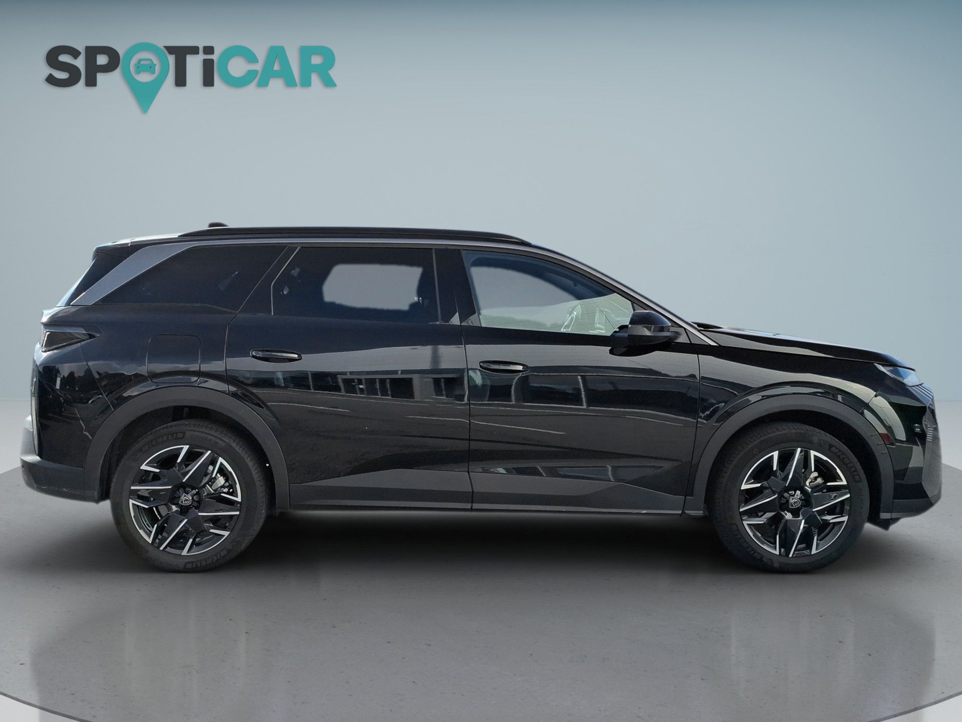 Peugeot 5008 GT Hybrid 145cv e-DCS6 — photo 4