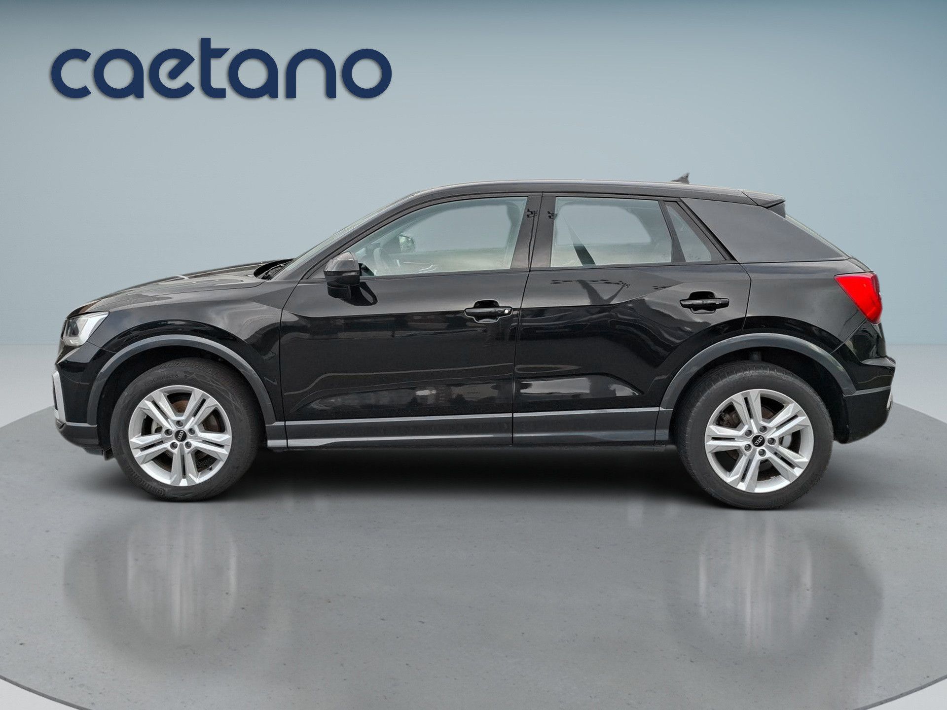 Audi Q2 30 TFSI Advance — photo 3