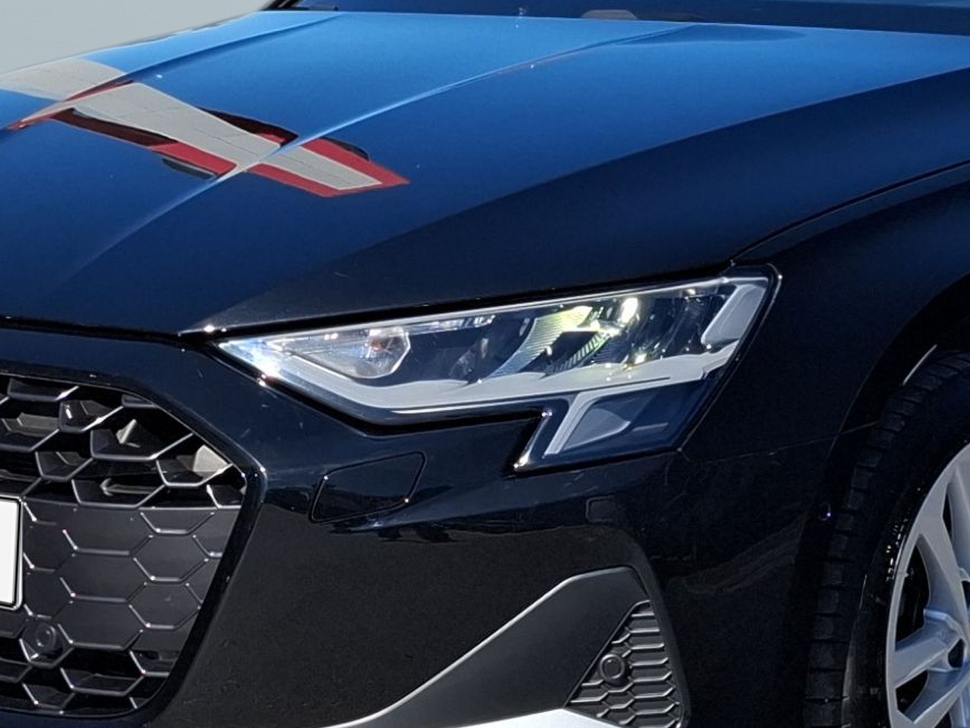 Audi A3 Sportback 30 TFSI S tronic Advanced — photo 2