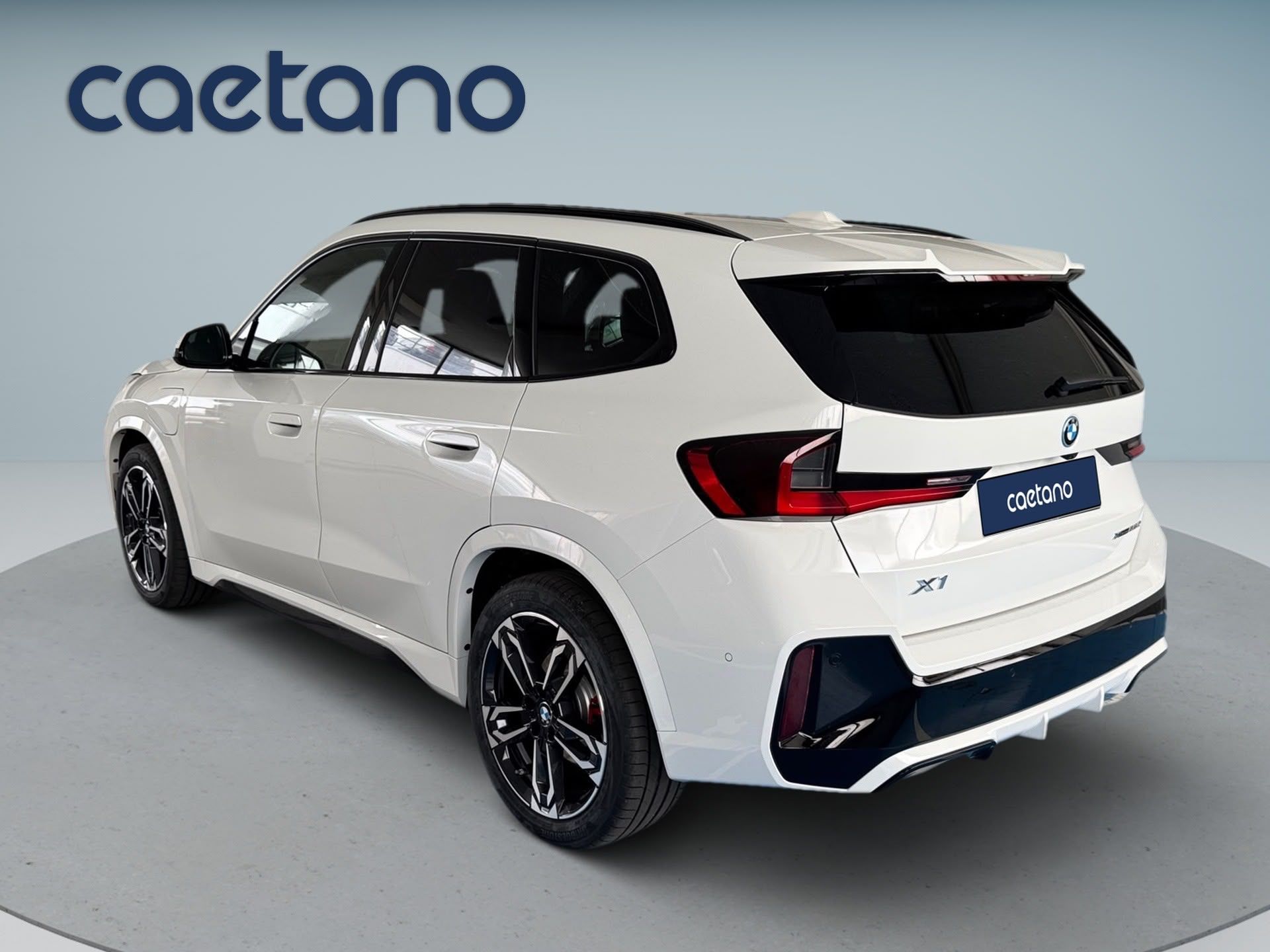 BMW X1 X1 xDrive25e — photo 4