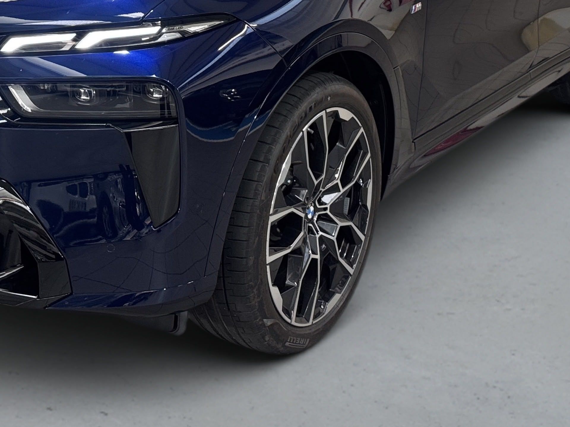 BMW X7 xDrive40d Auto 48V — photo 4