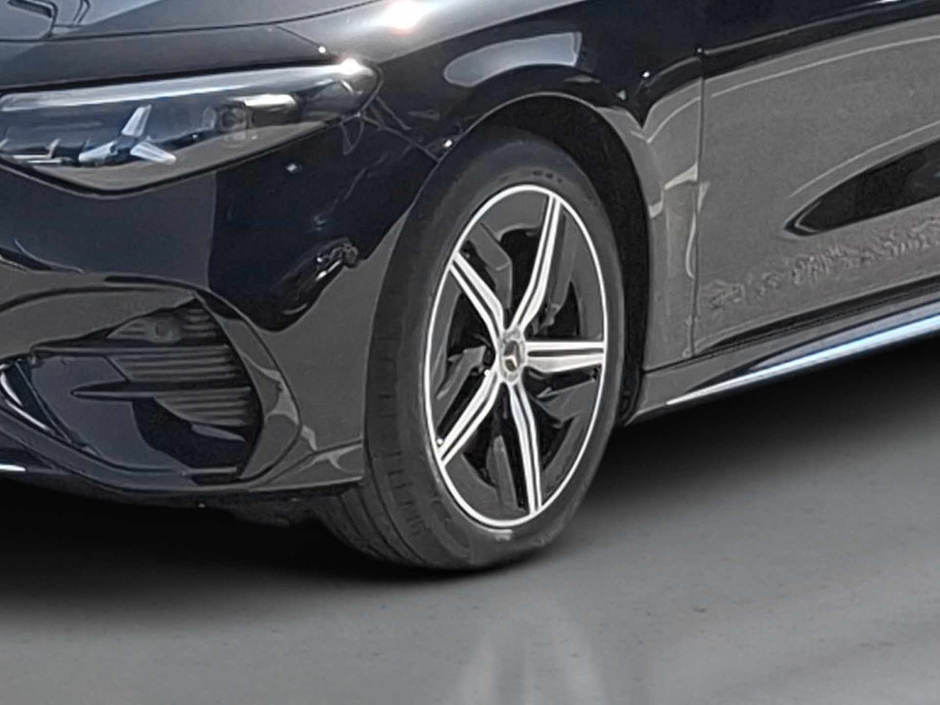 Mercedes-Benz CLA 250+ com tecnologia EQ — photo 5