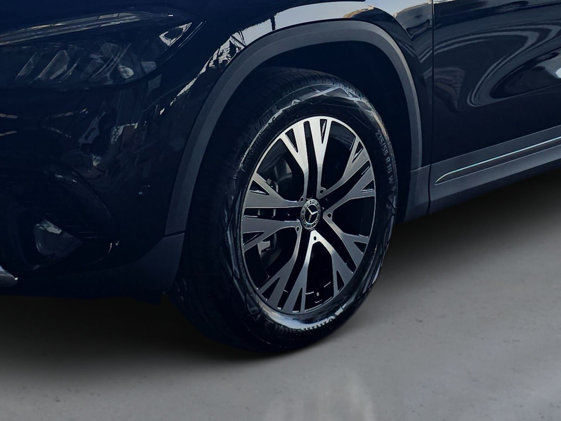 Mercedes-Benz GLA 250 e híbrido plug-in — photo 4