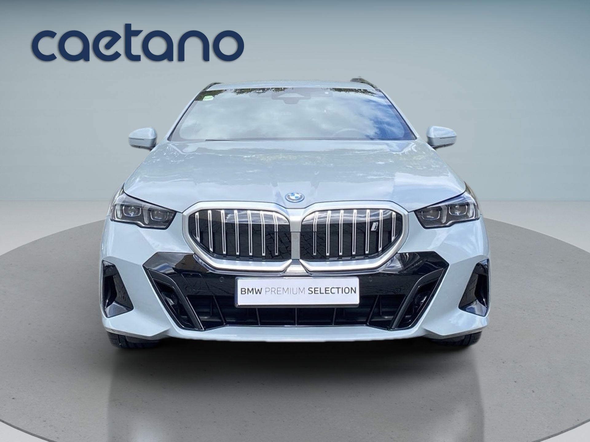 BMW i5 eDrive40 — photo 2