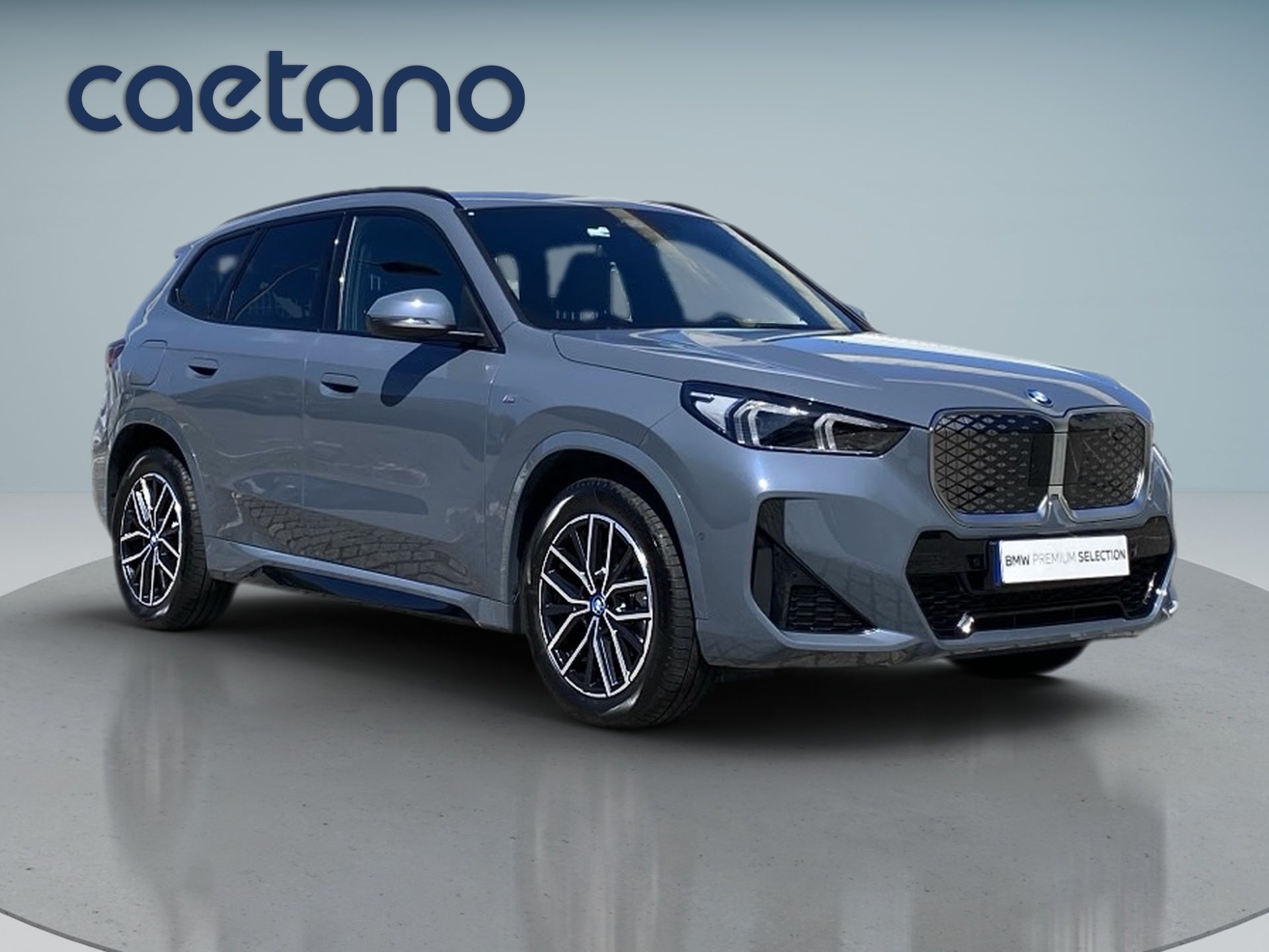 BMW iX1 eDrive20 — photo 5