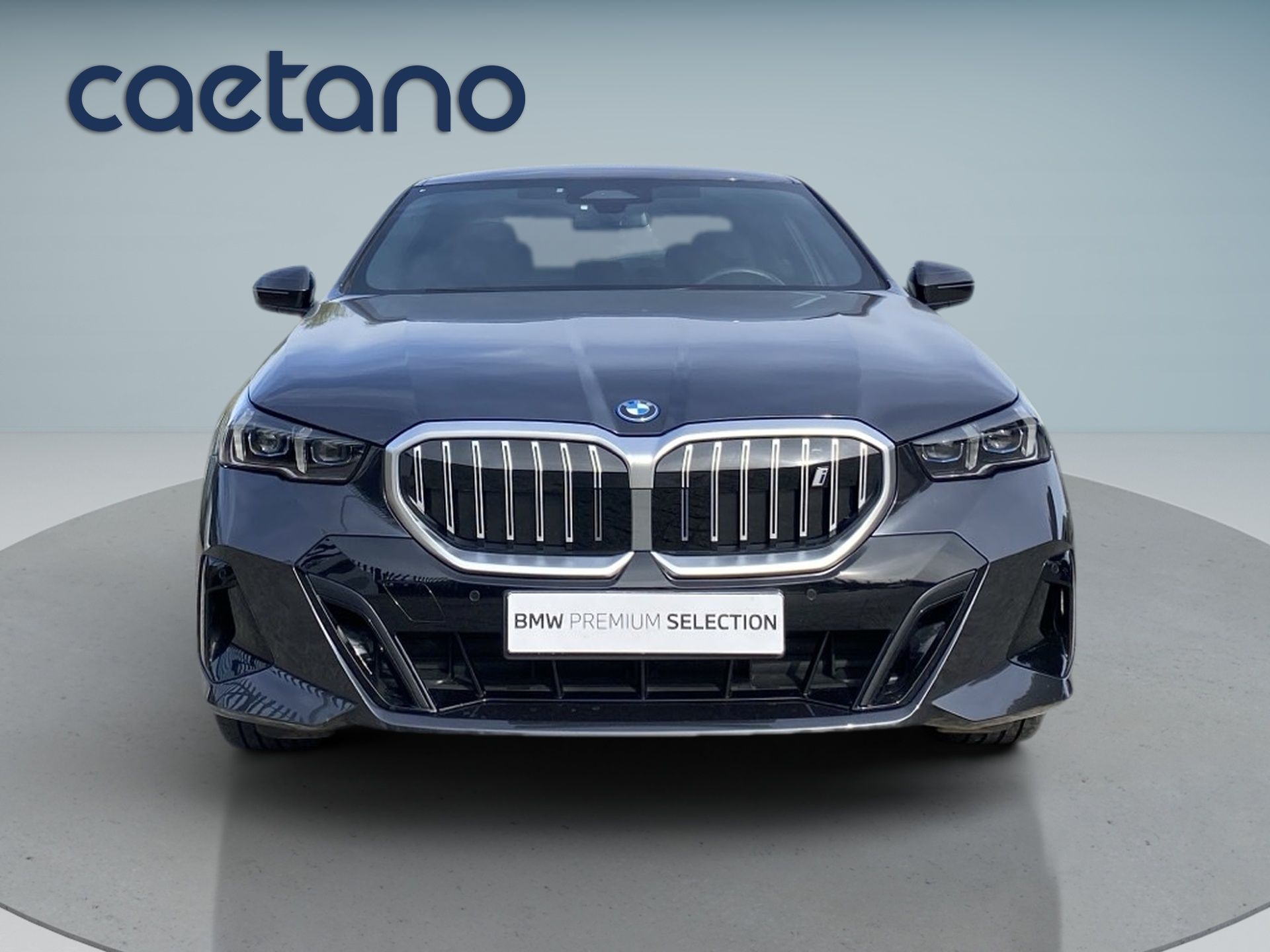BMW i5 eDrive40 — photo 2