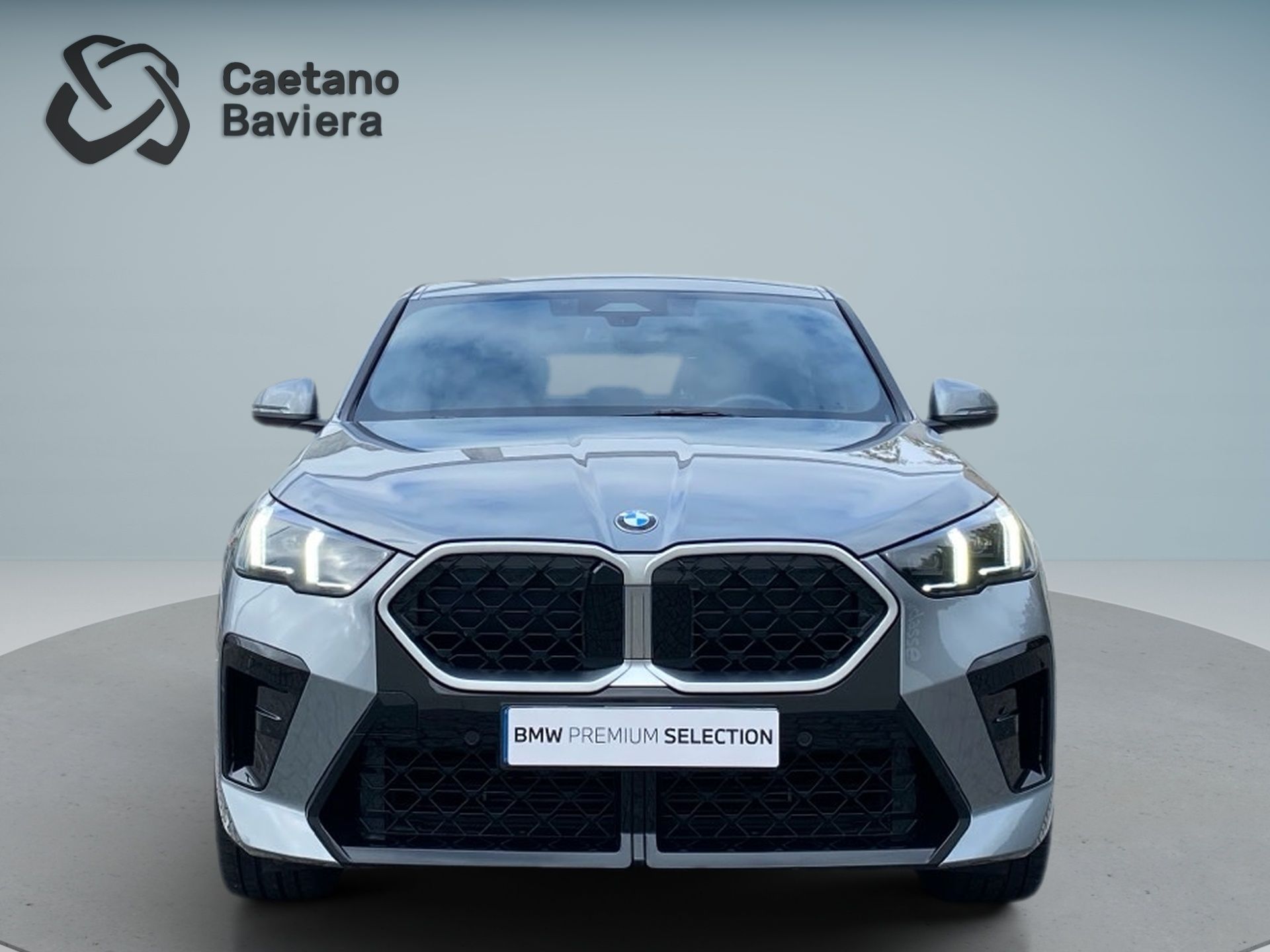 BMW X2 sDrive18d — photo 4
