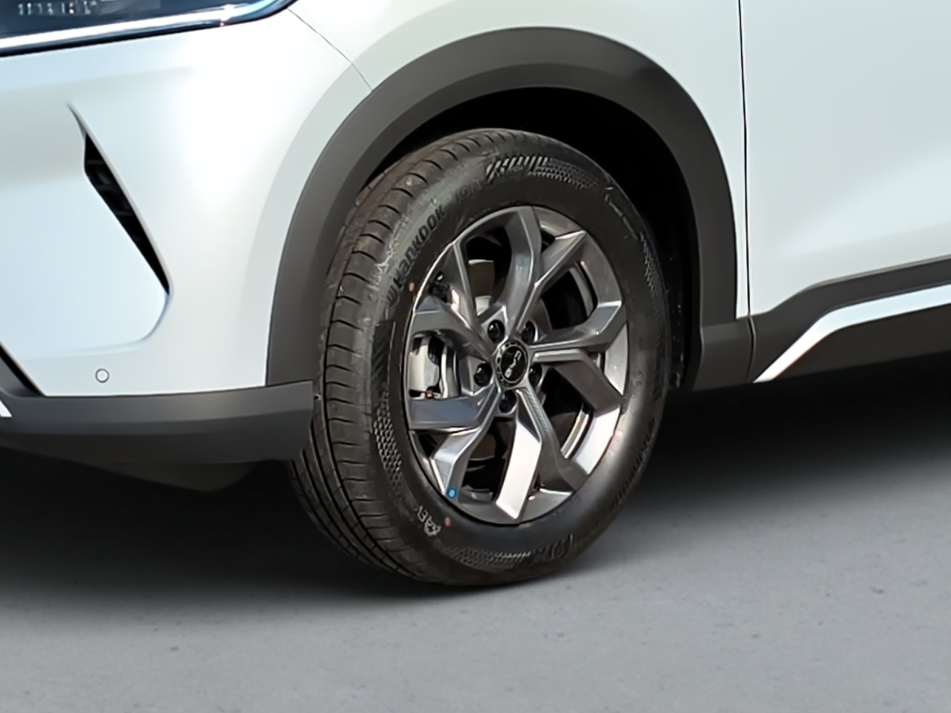 BYD ATTO 2 64,8kWh Comfort — photo 2