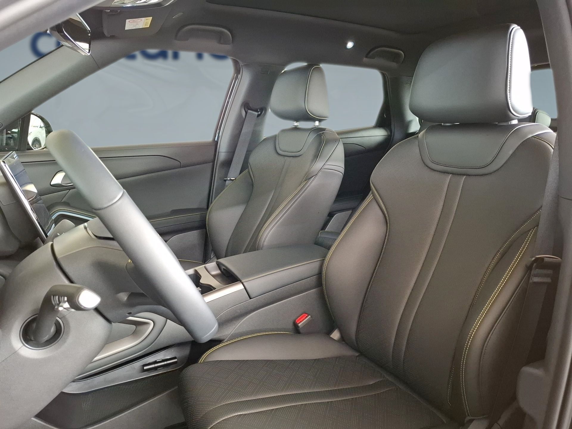 BYD ATTO 2 64,8kWh Comfort — photo 2