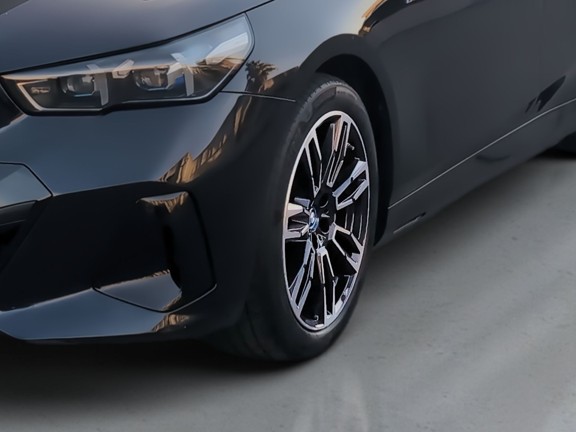 BMW i5 eDrive40 — photo 4
