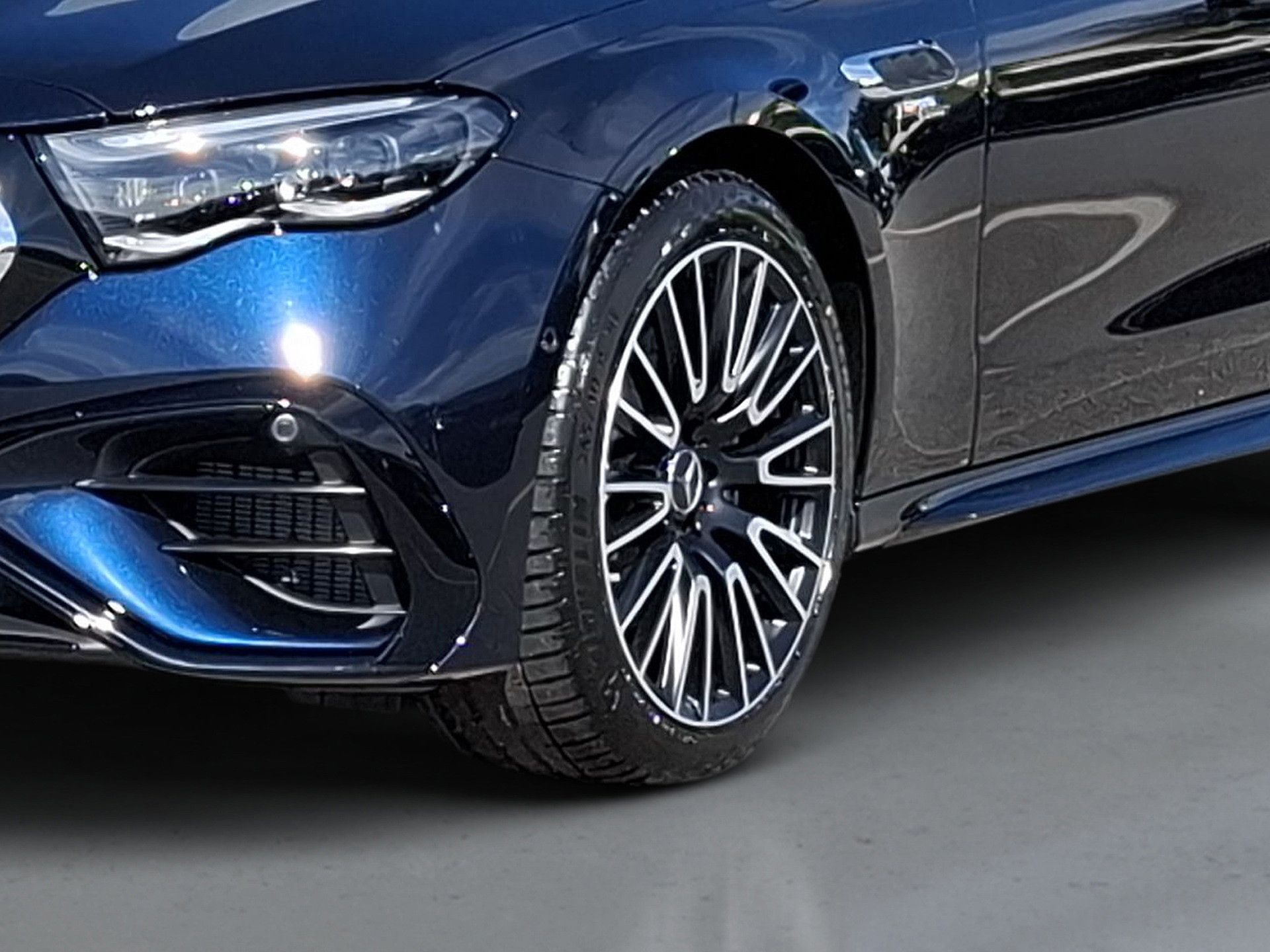 Mercedes-Benz Classe E Mercedes-AMG 53 HYBRID 4MATIC+ Station — photo 5