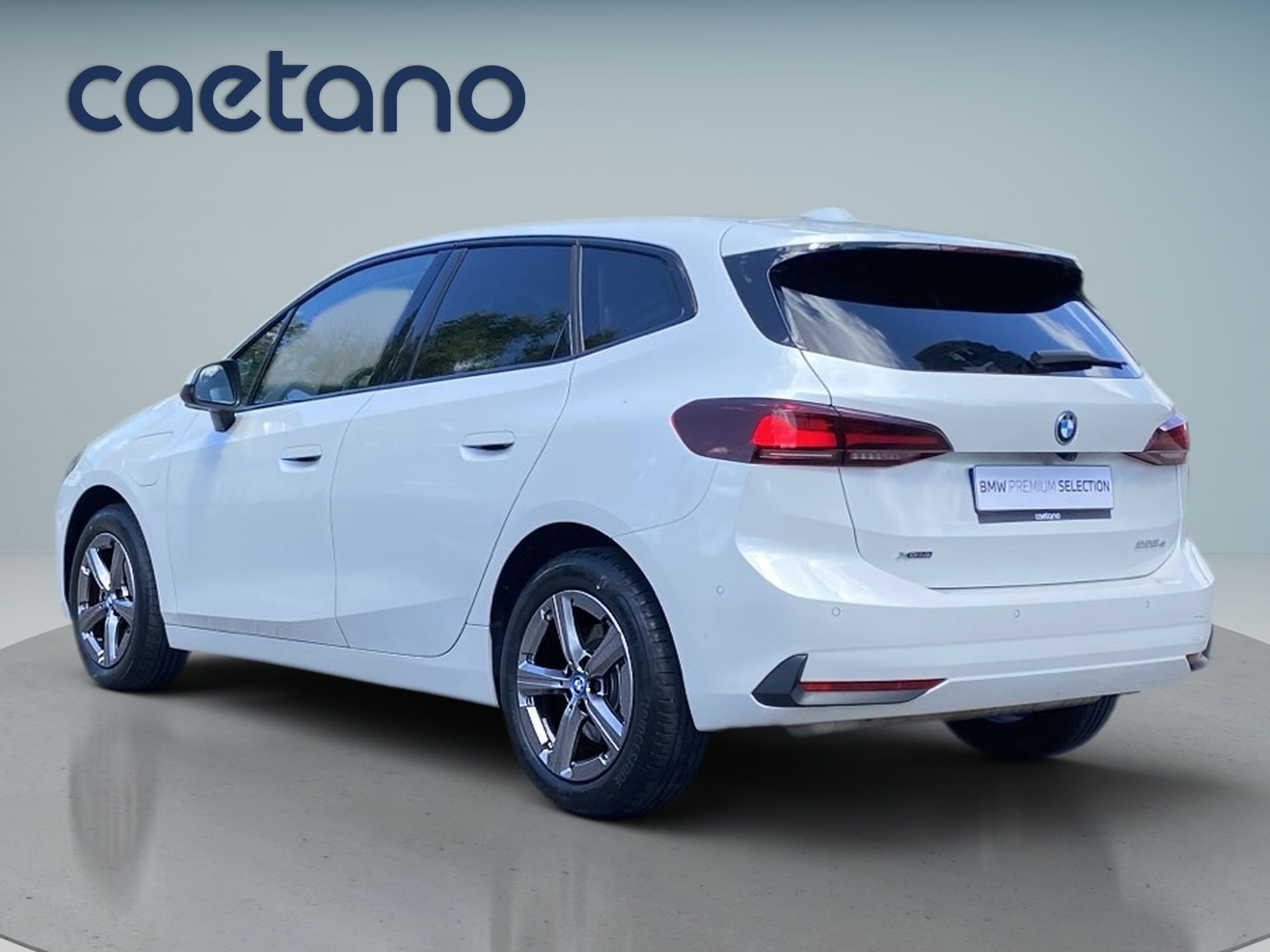 BMW Serie 2 Active Tourer 225e xDrive Auto — photo 2