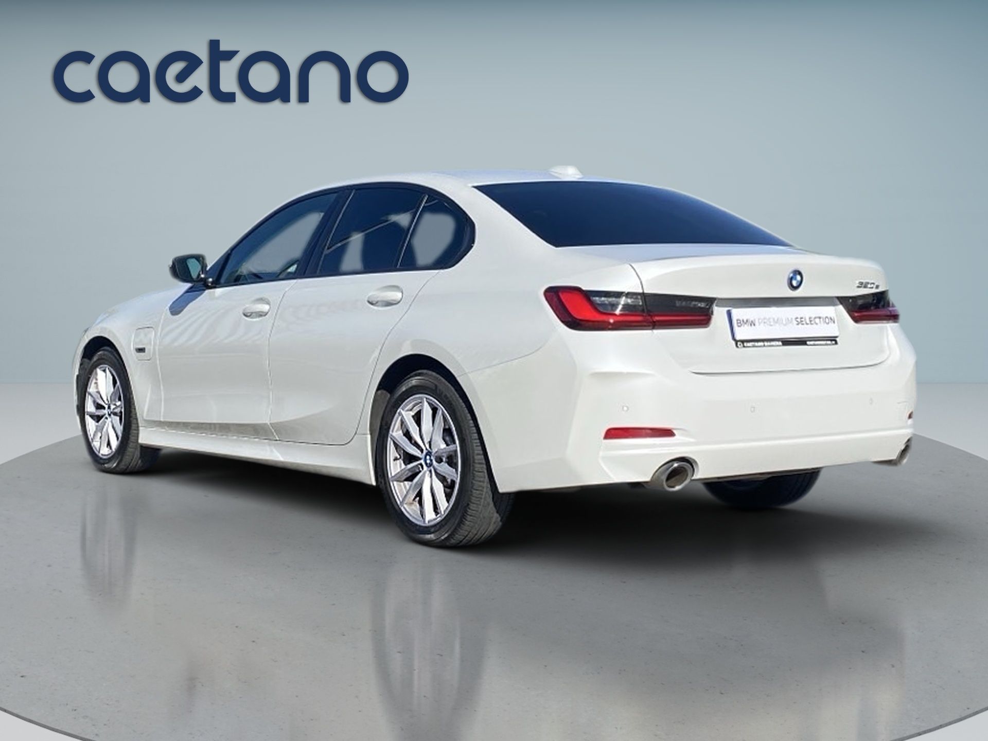 BMW Serie 3 320e Auto — photo 2
