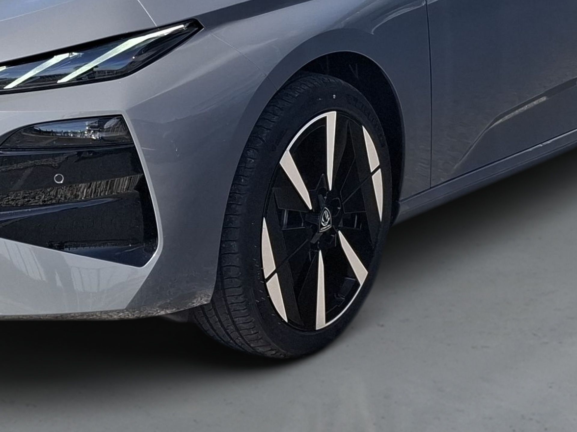 Peugeot 308 Allure Elétrico 156cv - Bateria 58 kWh — photo 2
