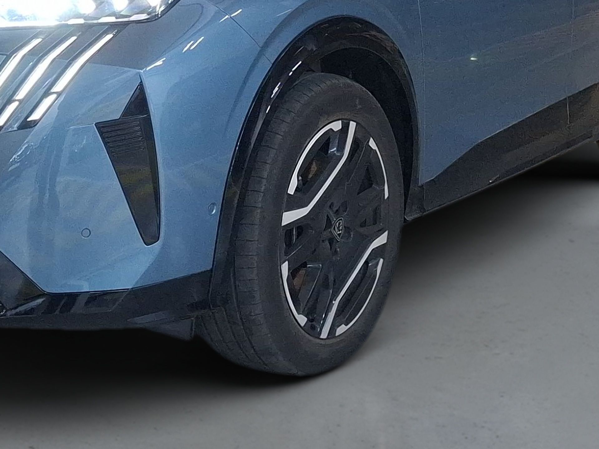 Peugeot 3008 GT Elétrico Long Range 230 cv - Bateria 97 kWh — photo 4