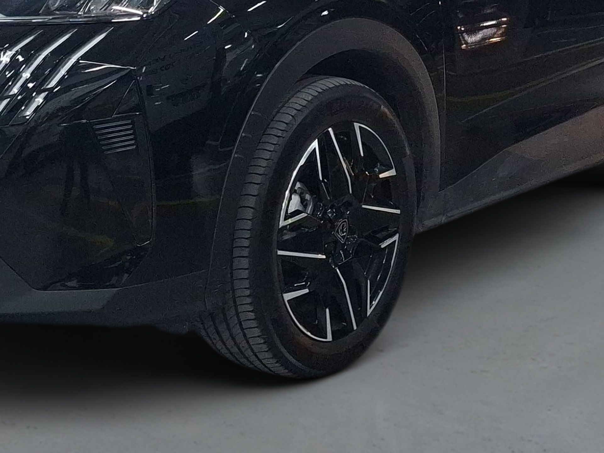 Peugeot 3008 Allure Hybrid 145cv e-DCS6 — photo 2