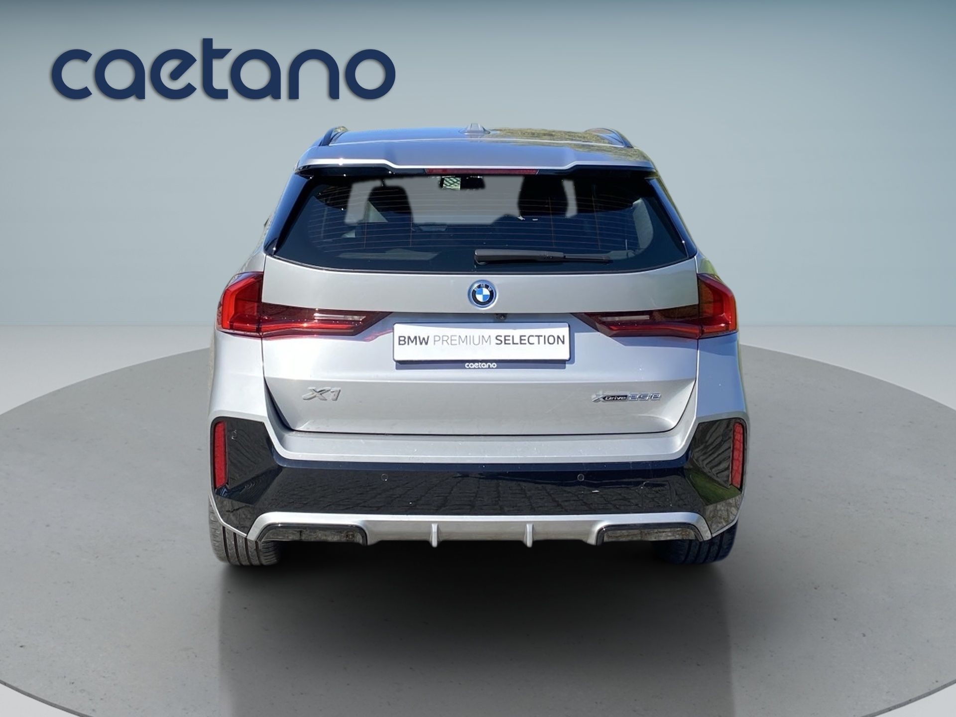 BMW X1 xDrive25e — photo 3