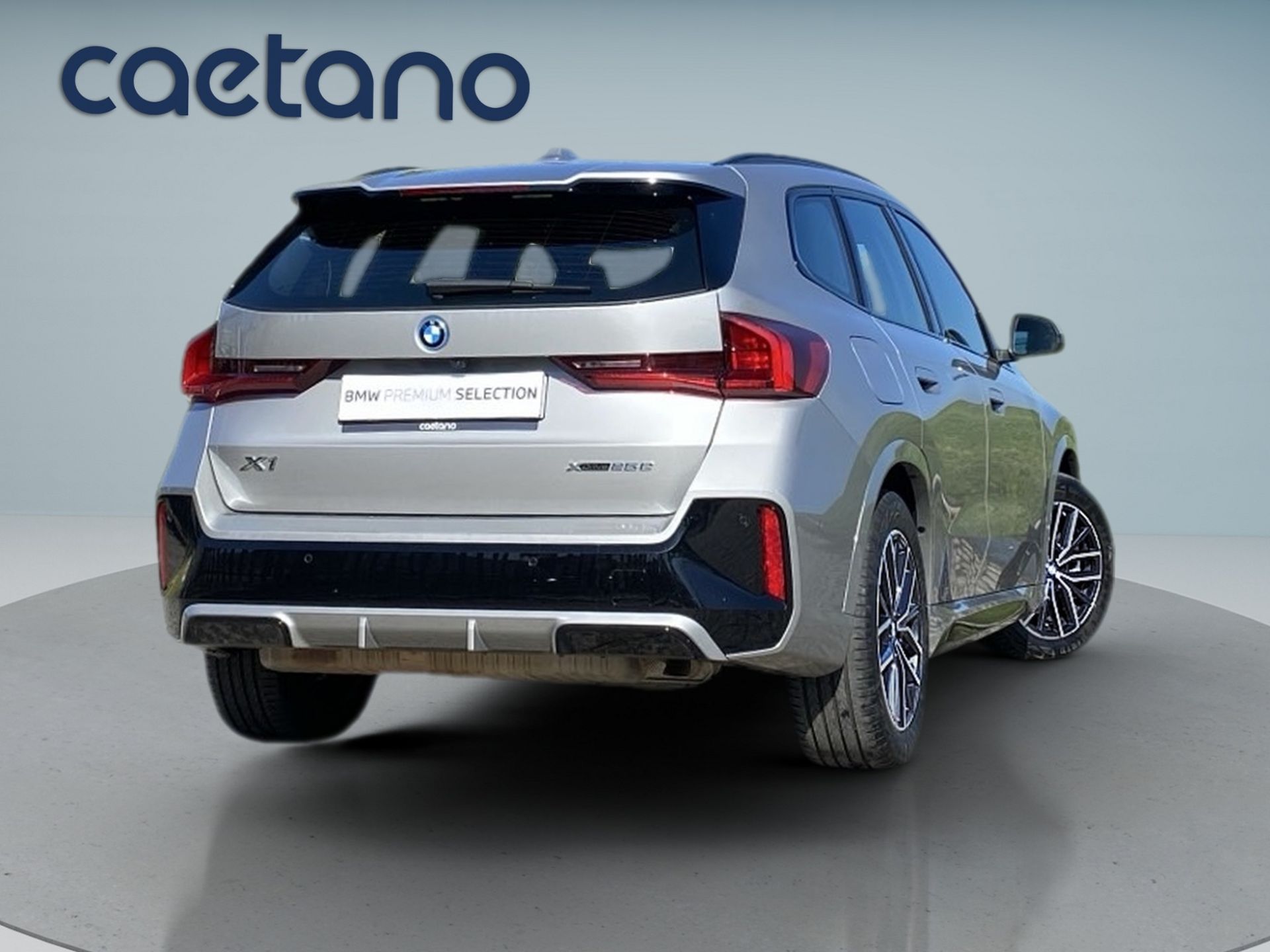 BMW X1 xDrive25e — photo 4