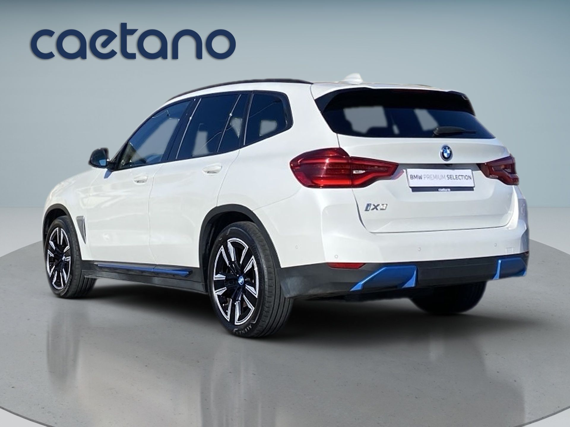 BMW IX3 80 kWh Inspiring — photo 4