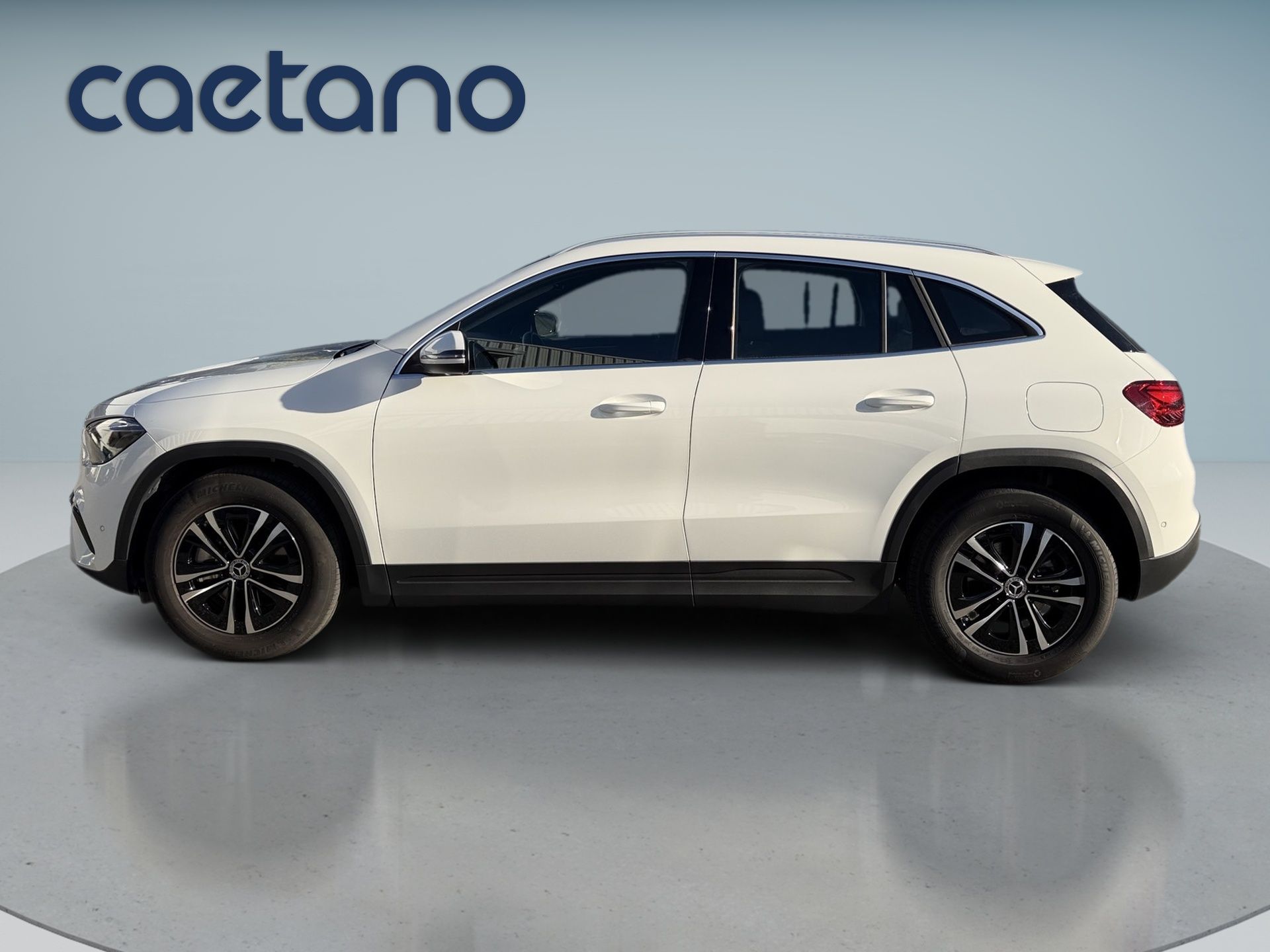 Mercedes-Benz GLA 180 d — photo 3