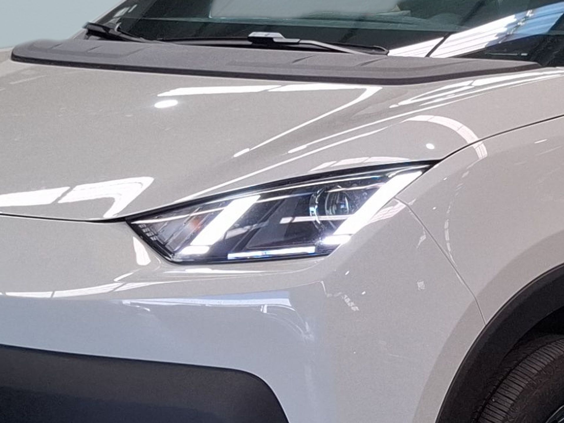 BYD DOLPHIN SURF 43,2kWh Comfort — photo 2