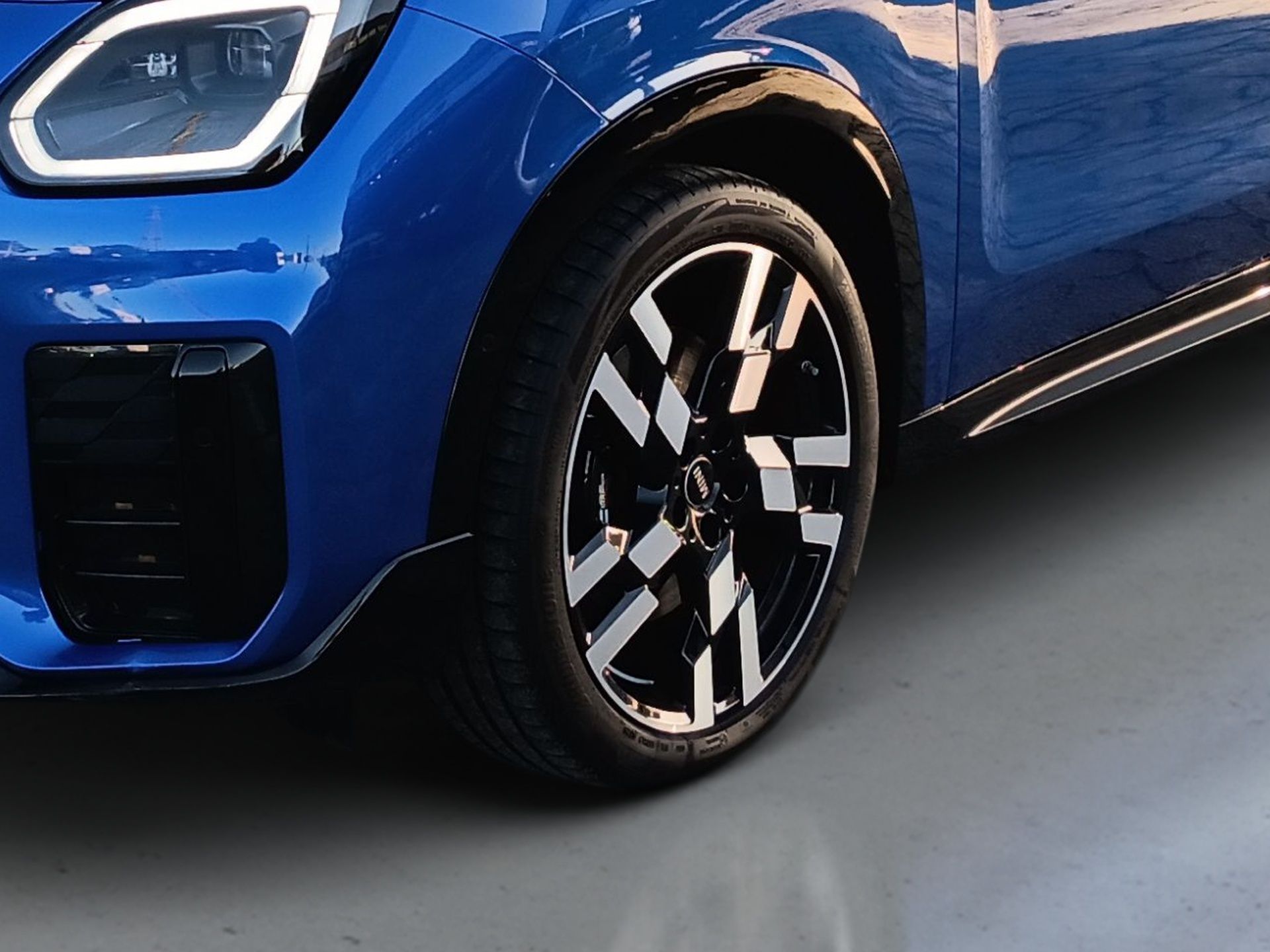 MINI Countryman 1.5 C — photo 4