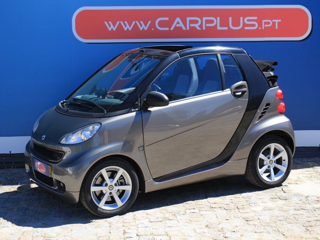 Smart Fortwo cabrio 71cv pulse mhd segunda m&atilde;o Porto