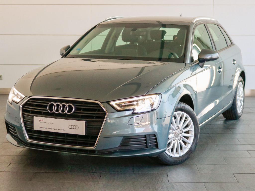 Audi A3 Sportback 1.6 TDI Sport usada Setúbal