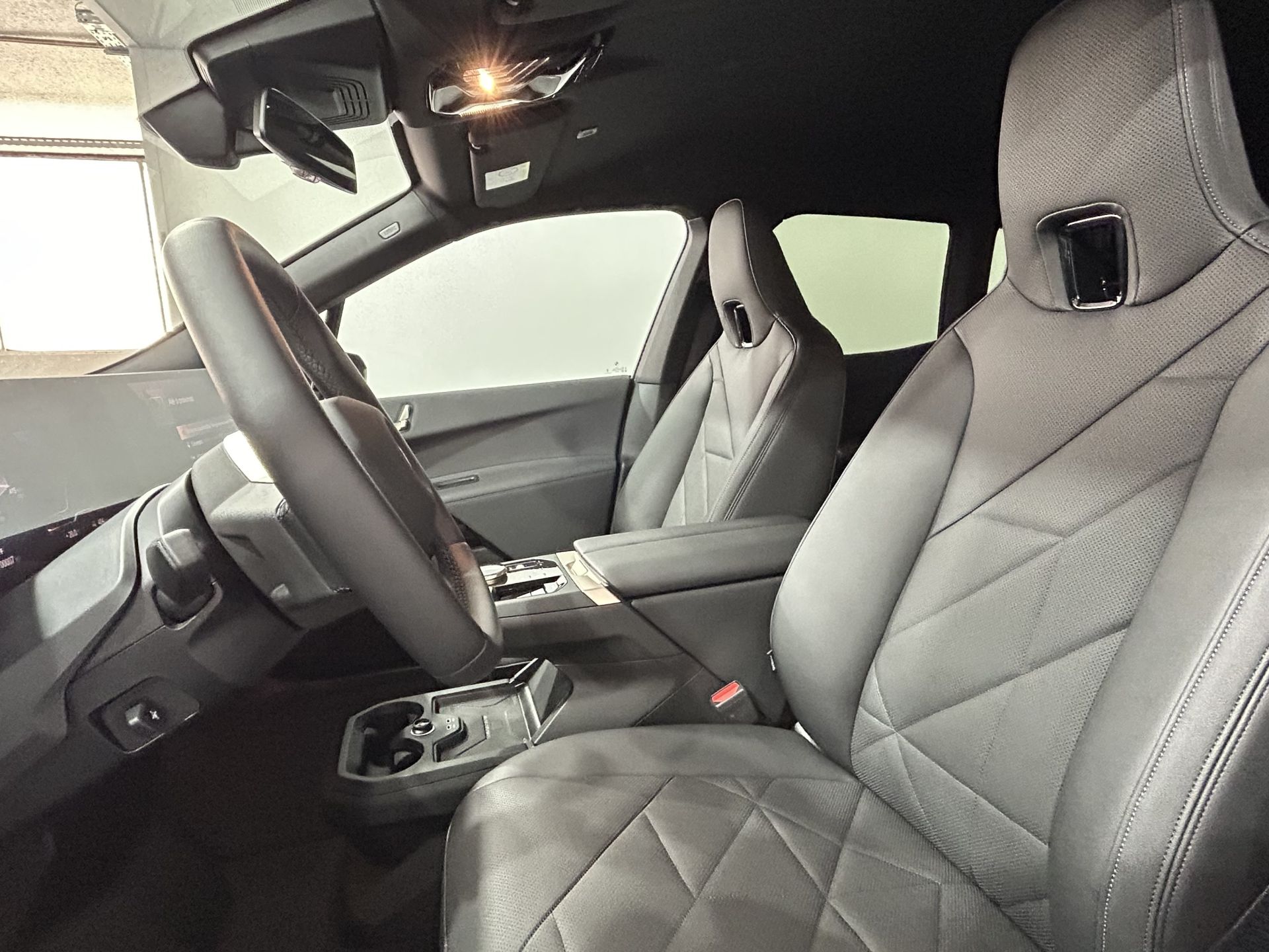 BMW iX xDrive40 — photo 5