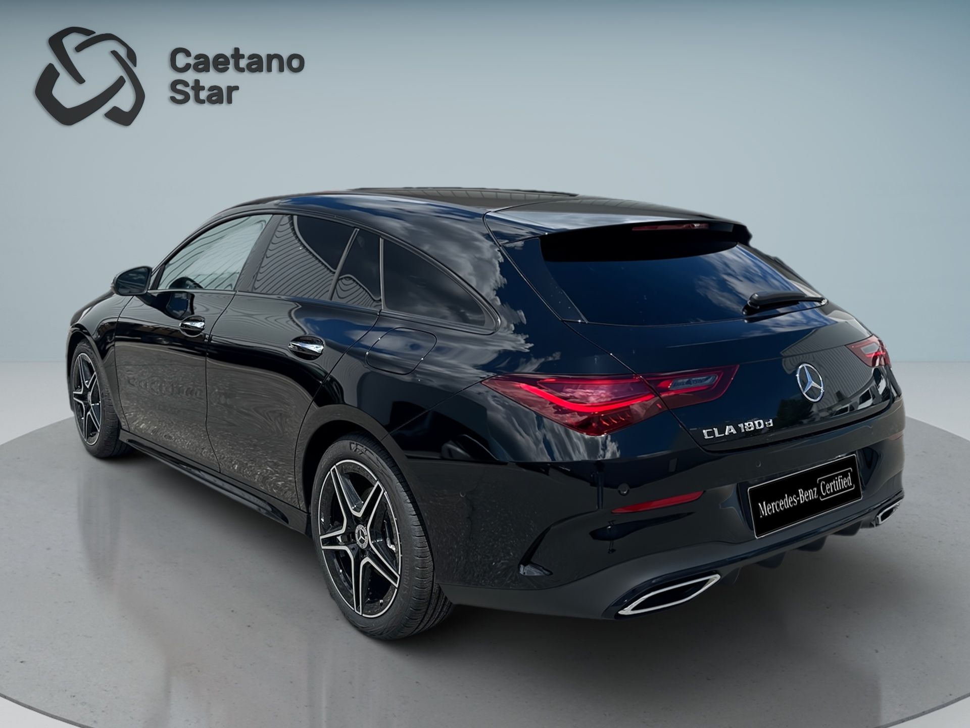Mercedes-Benz CLA 180 d Auto Shooting Brake — photo 5