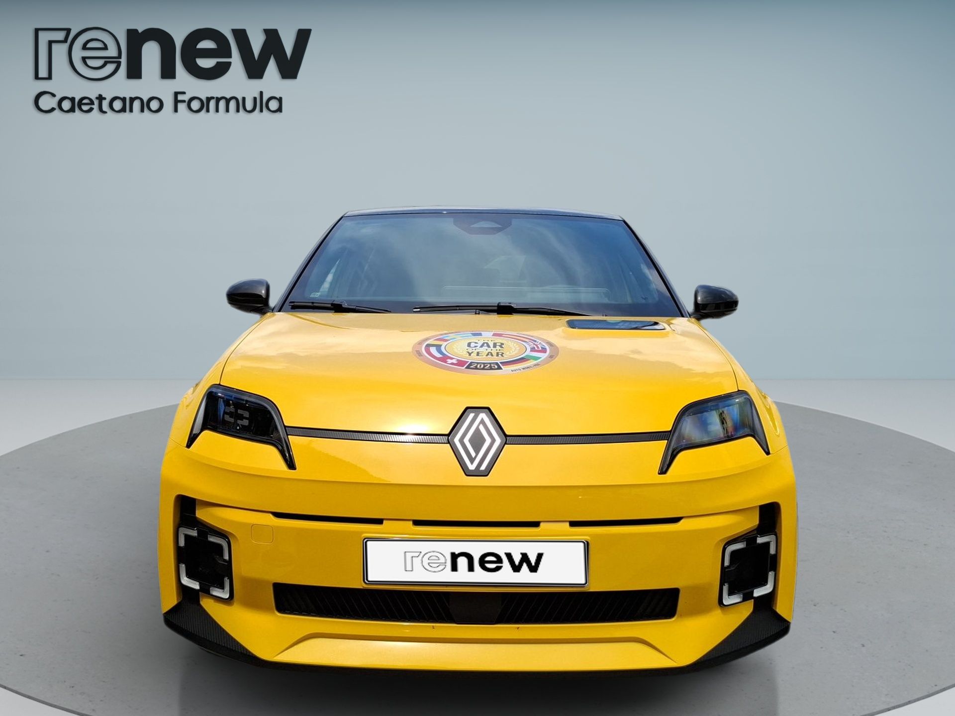 Renault 5 EV52 techno 150 cv autonomia comfort — photo 2
