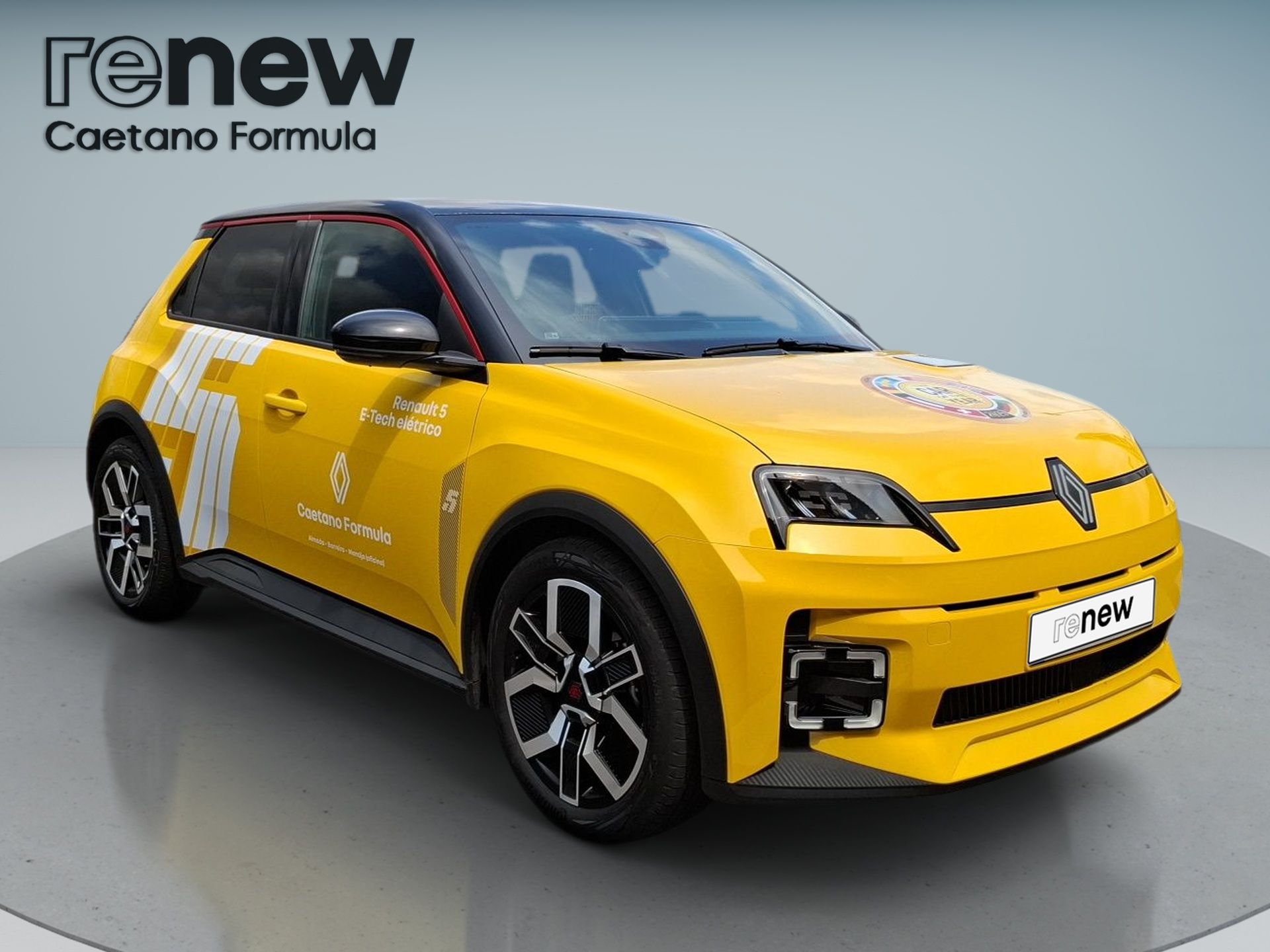Renault 5 EV52 techno 150 cv autonomia comfort — photo 3