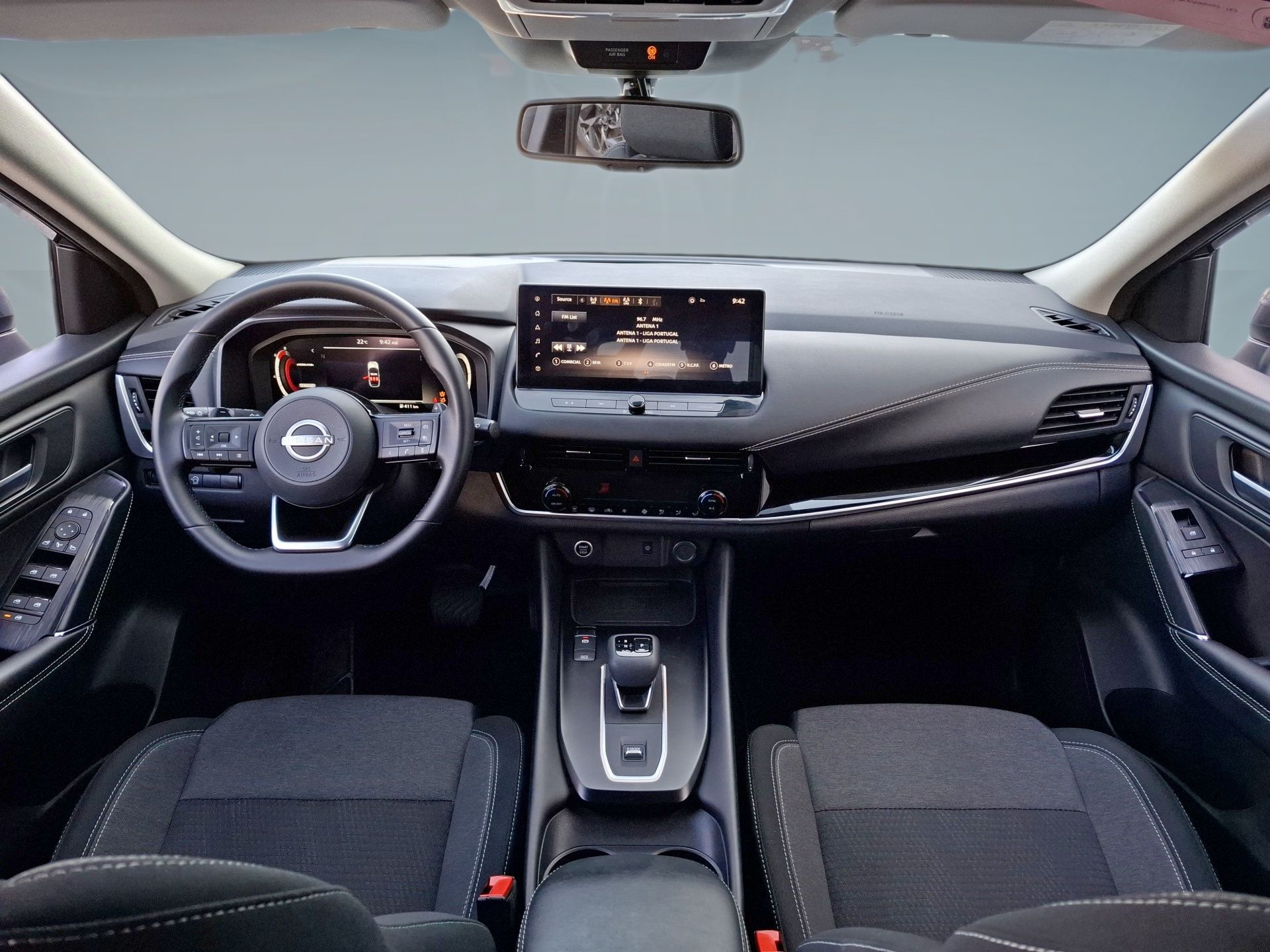 Nissan Qashqai 1.3 DIG-T 158CV mHEV Xtronic N-Connecta — photo 4