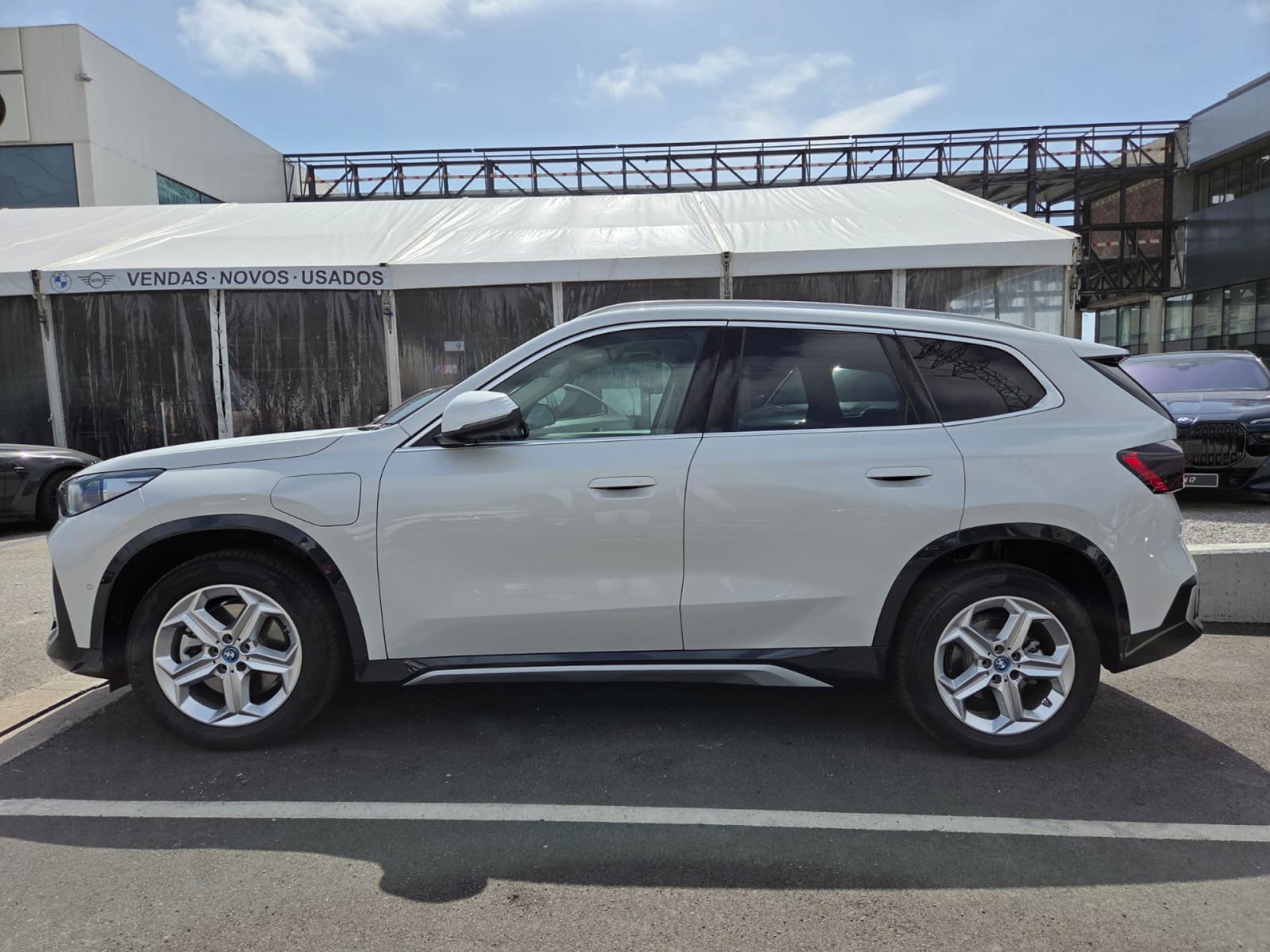 BMW X1 X1 xDrive25e — photo 5