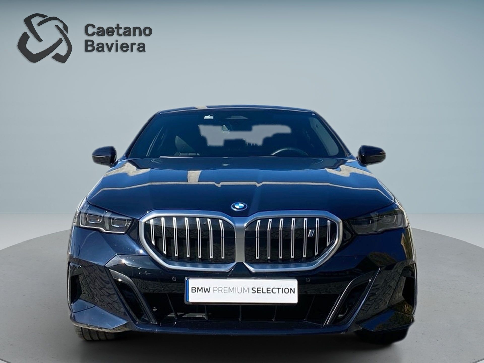 BMW i5 eDrive40 — photo 2