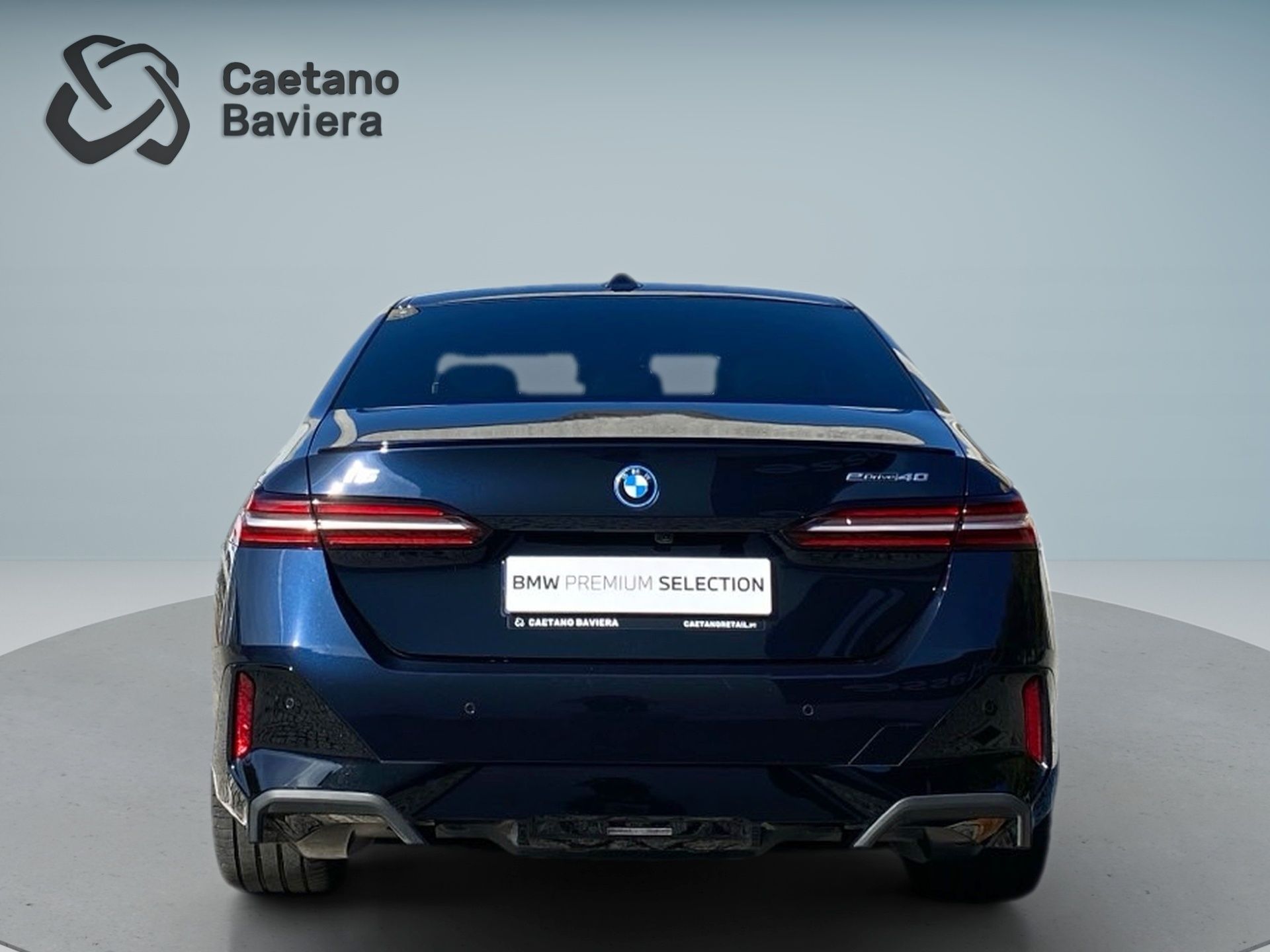 BMW i5 eDrive40 — photo 4