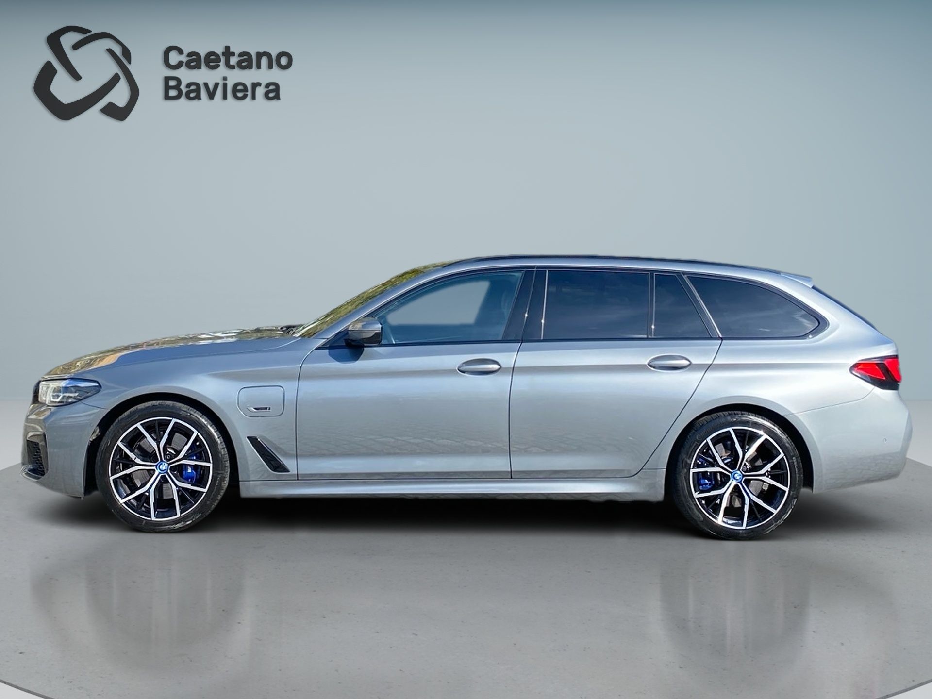 BMW Serie 5 530e Auto — photo 2