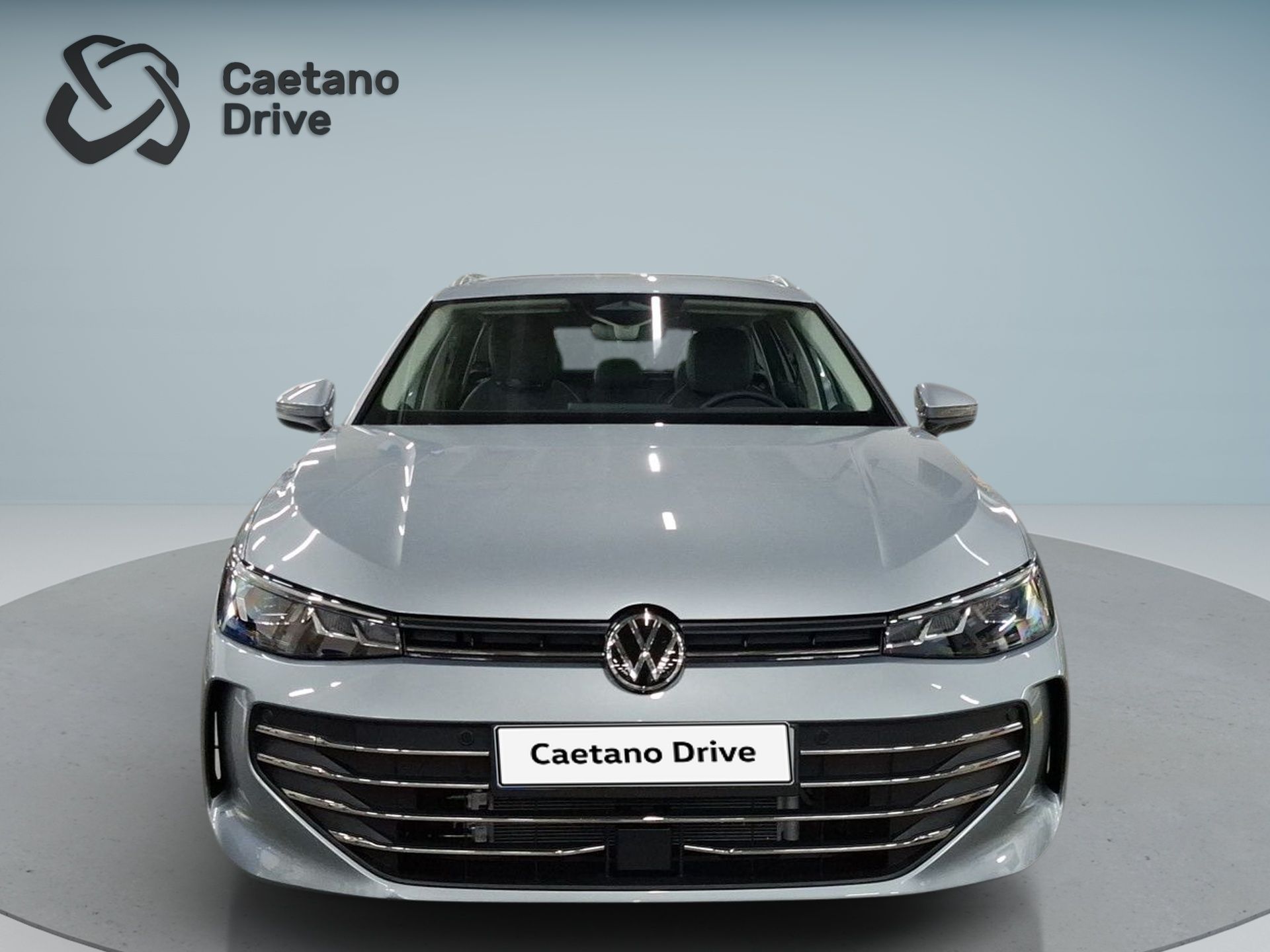 Volkswagen Passat 1.5 TSI 204cv PHEV Business DSG Variant — photo 2