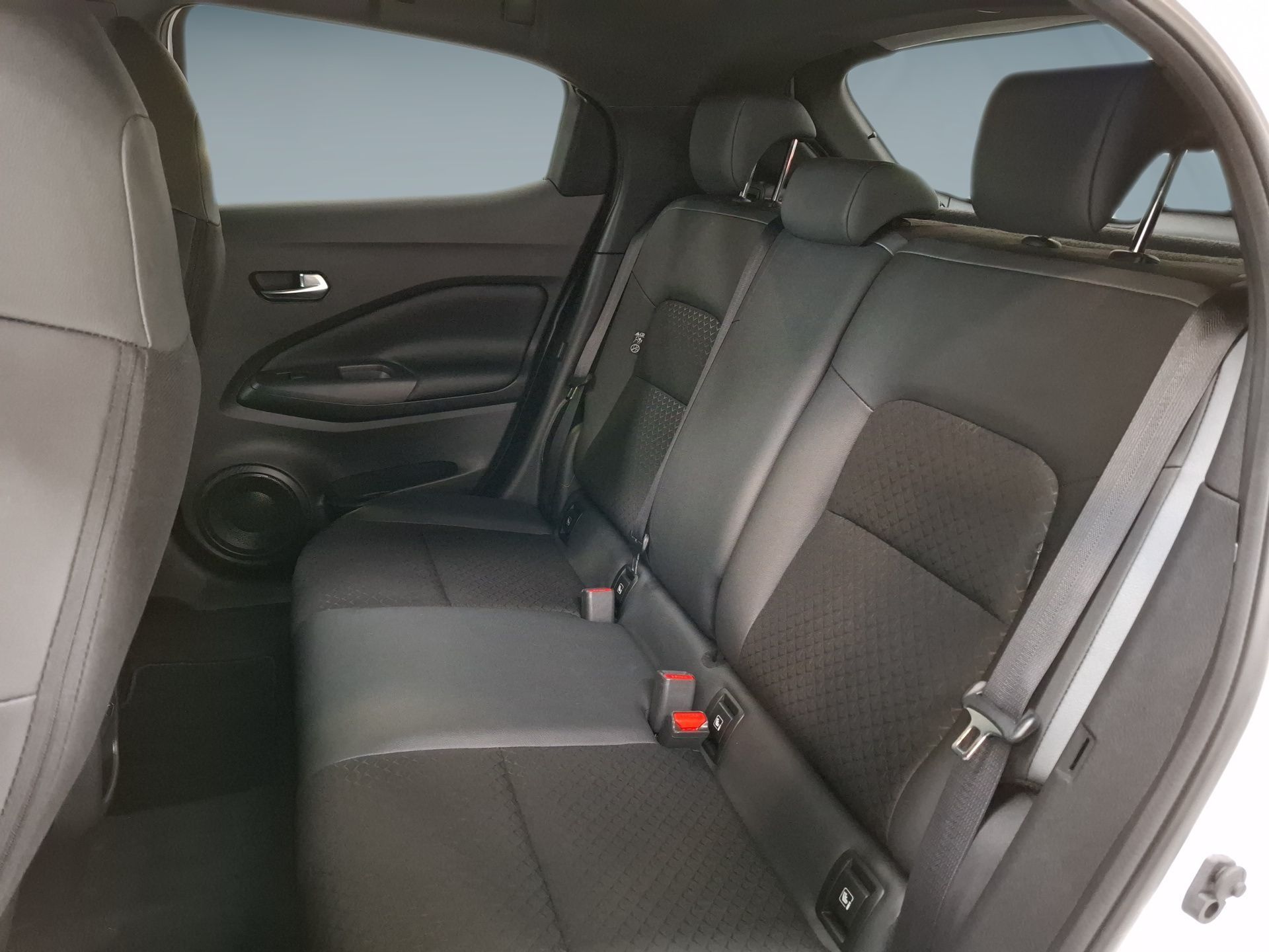 Nissan JUKE DIG-T (114 CV) DCT 7 Vel. N-CONNECTA — photo 3