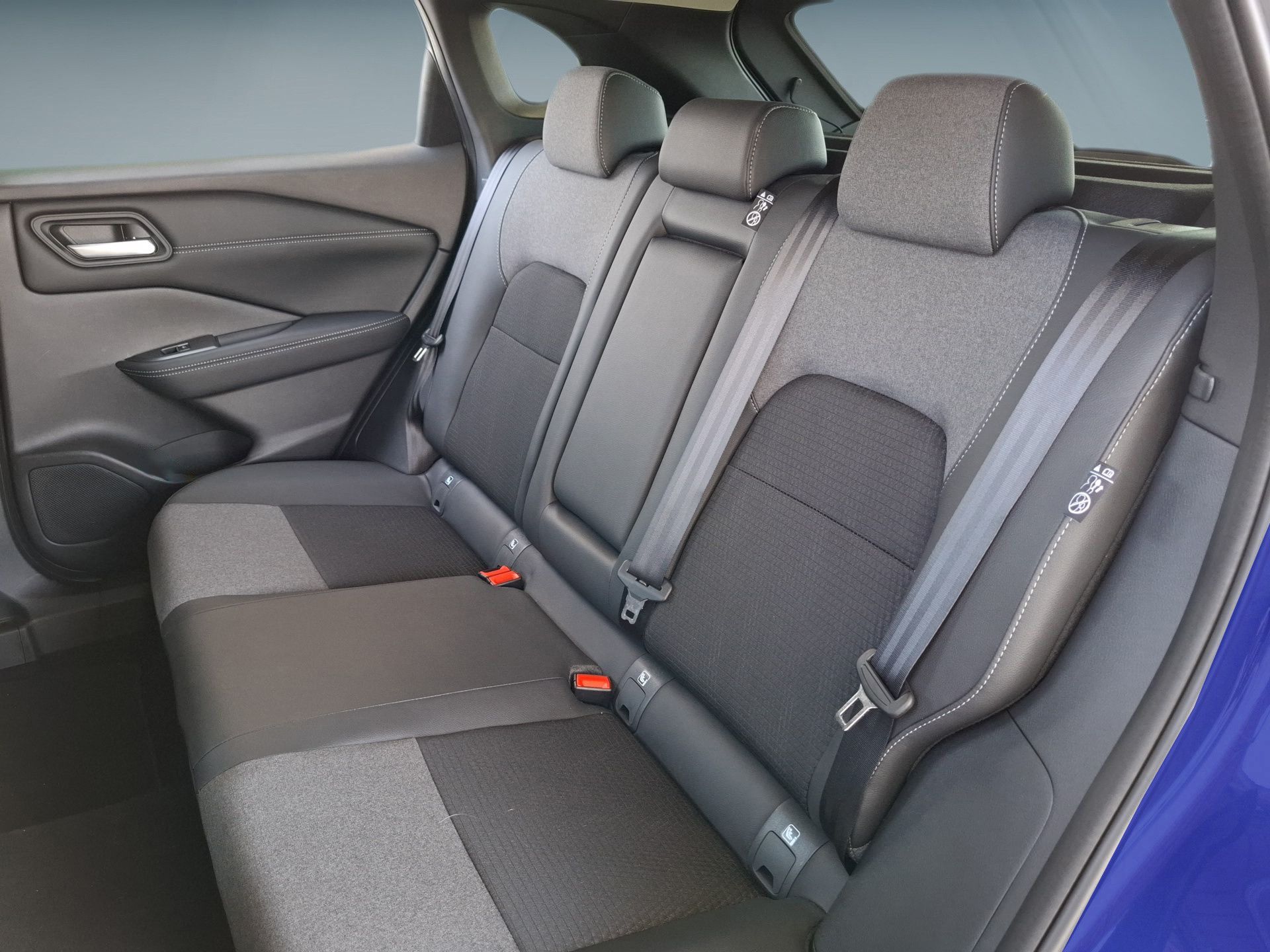 Nissan Qashqai 1.3 140CV mHEV MT 4x2 Advance — photo 3