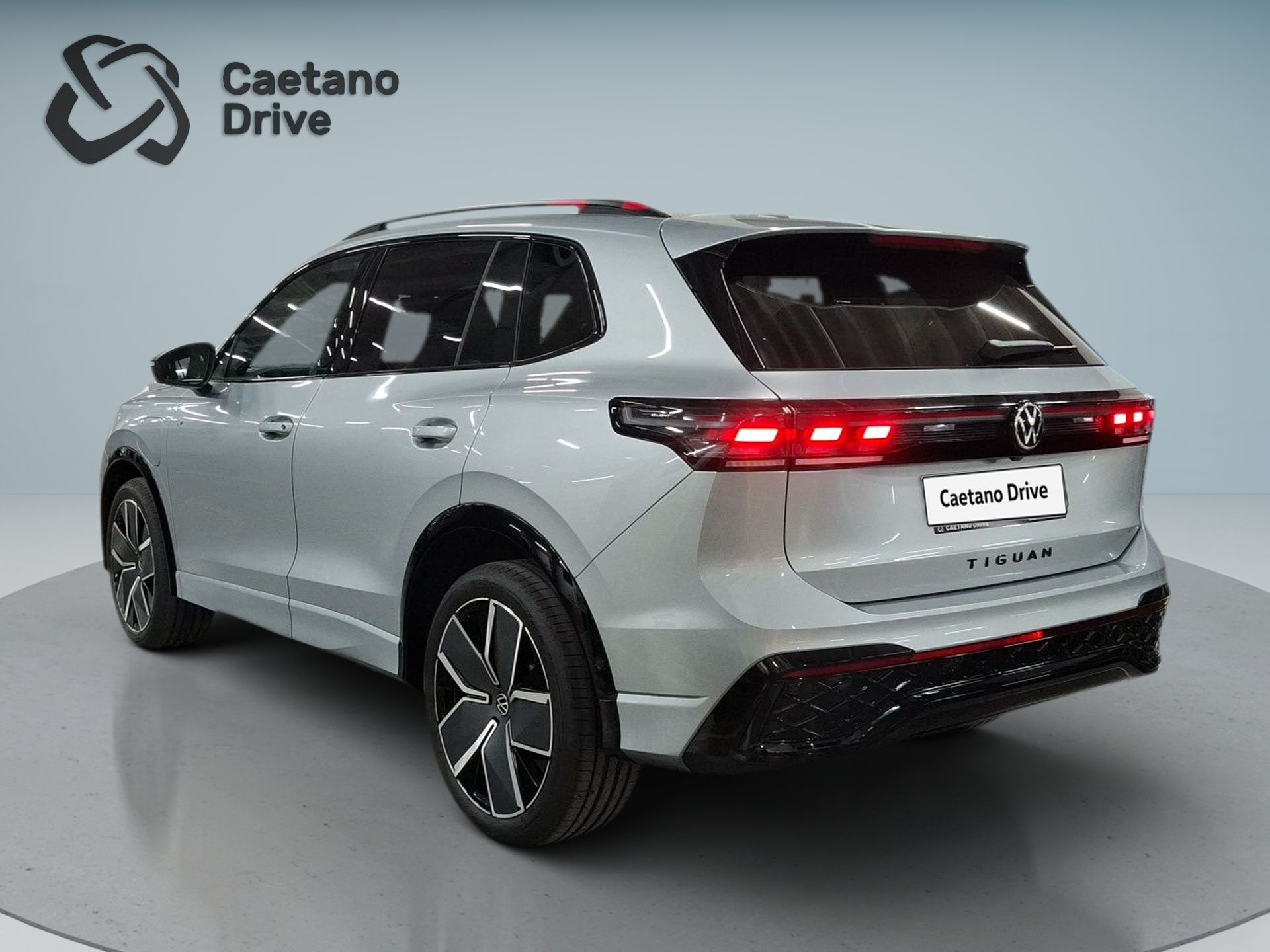 Volkswagen Tiguan 1.5 TSI 204cv DSG PHEV R-Line — photo 4