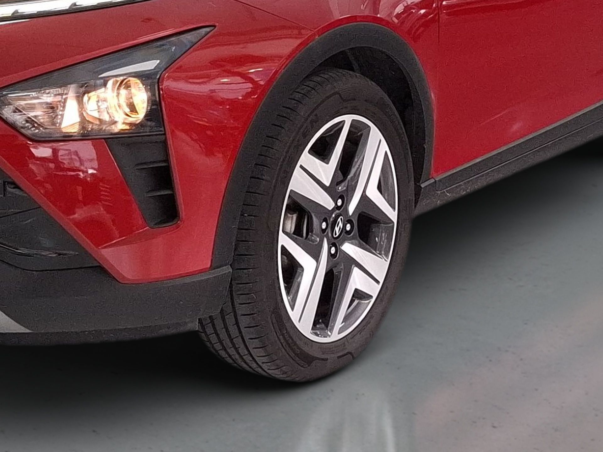 Hyundai Bayon 1.0 T-GDi DCT Premium MY21 (TT) — photo 4
